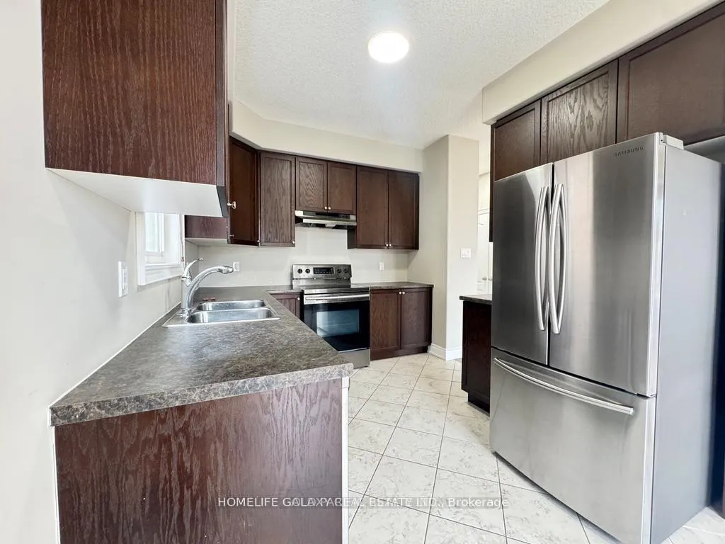 Photo 9 of 86 Nathan Crescent, Barrie, Painswick South — HOMEH