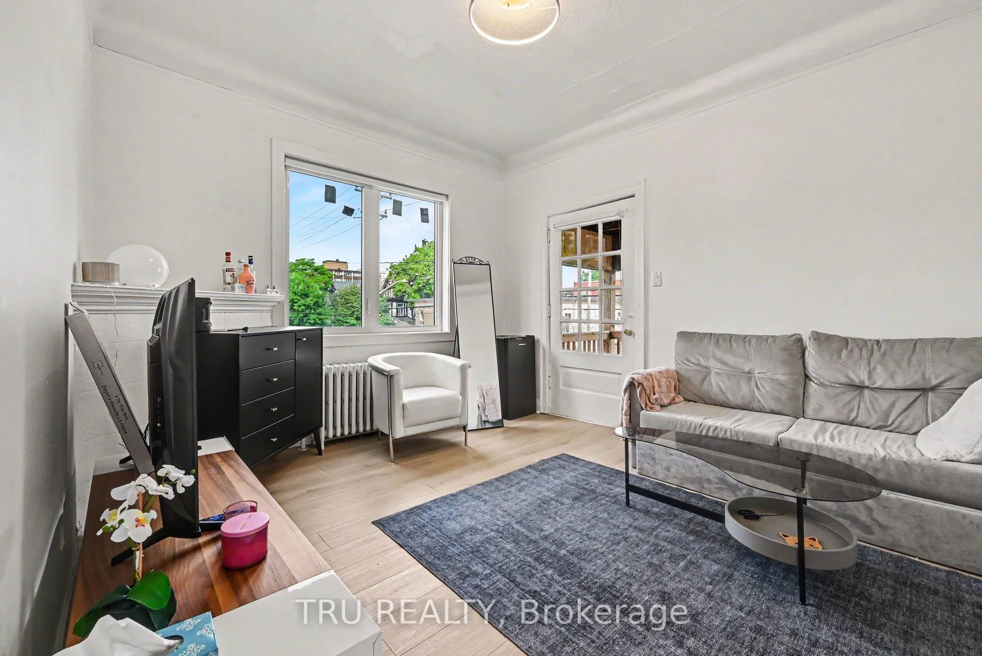Photo 5 of 351 Friel Street, Ottawa, Sandy Hill — HOMEH