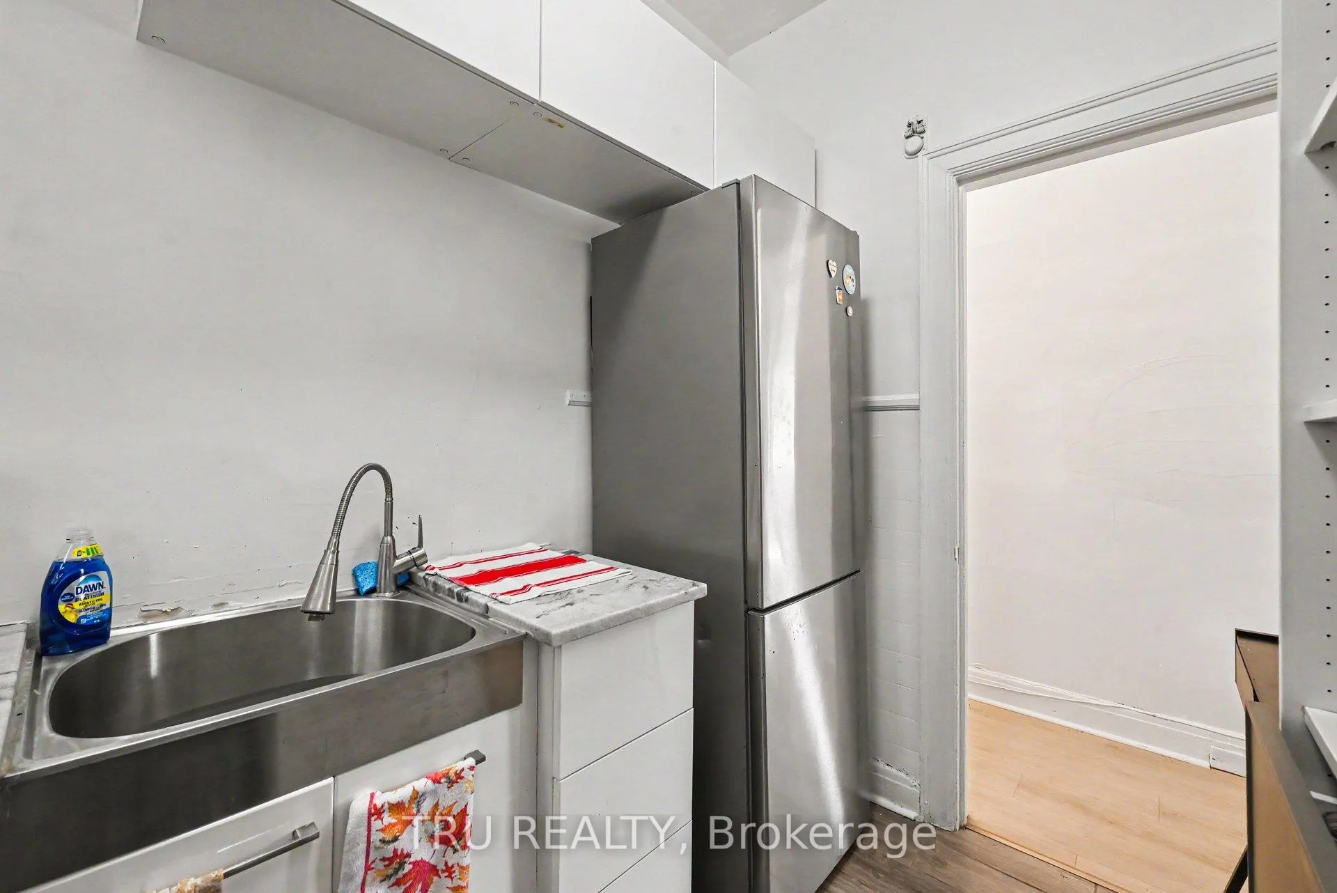 Photo 9 of 351 Friel Street, Ottawa, Sandy Hill — HOMEH