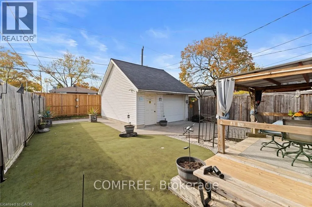 Photo 3 of 1743 St Luke Road, Out of Area — HOMEH