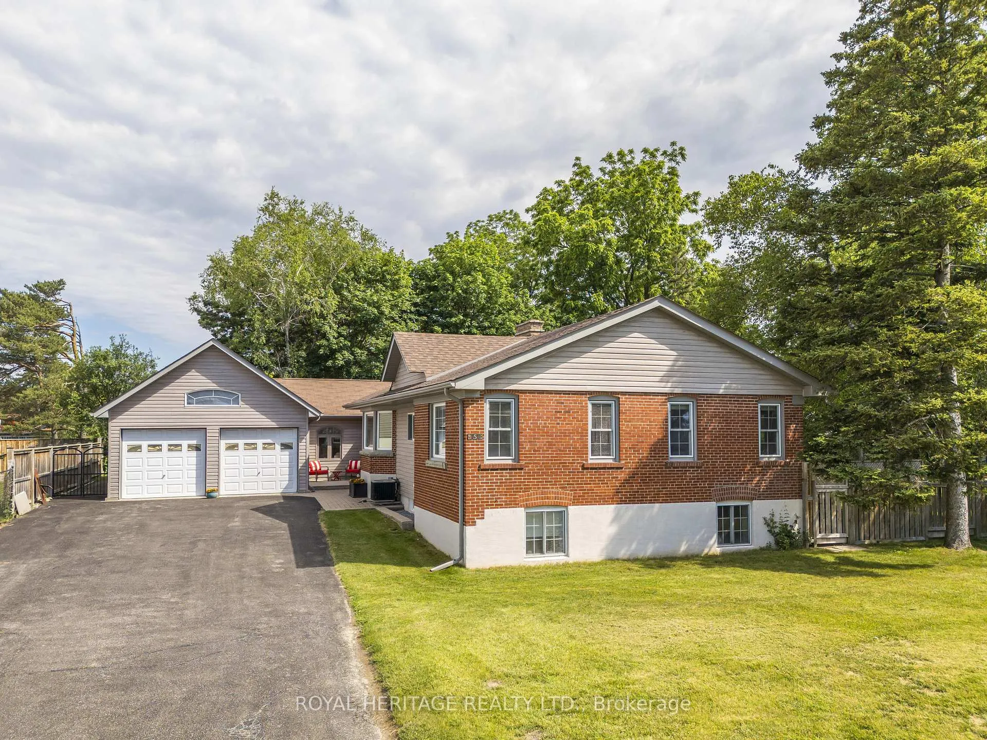 Photo of 956 Bayshore Court