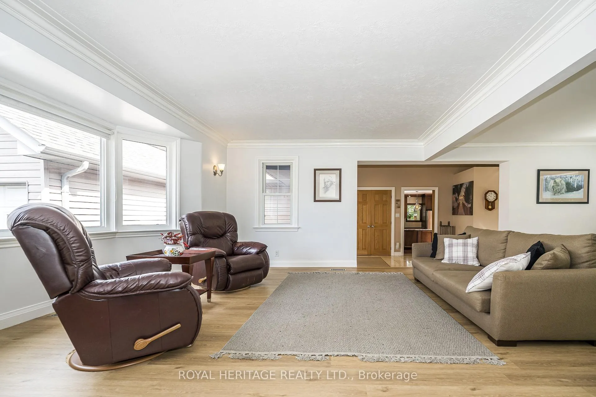 Photo 11 of 956 Bayshore Court, Pickering, West Shore — HOMEH