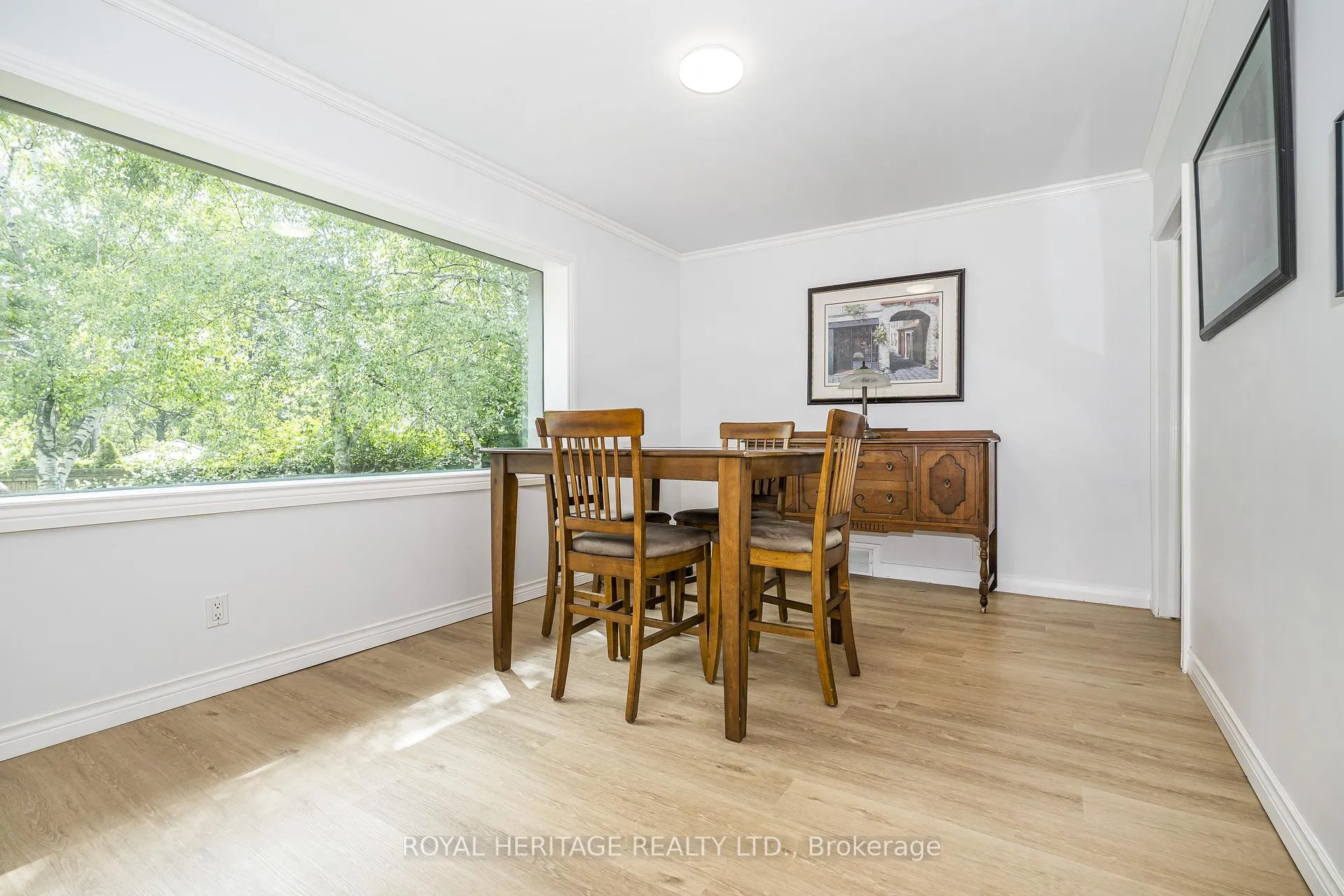 Photo 13 of 956 Bayshore Court, Pickering, West Shore — HOMEH