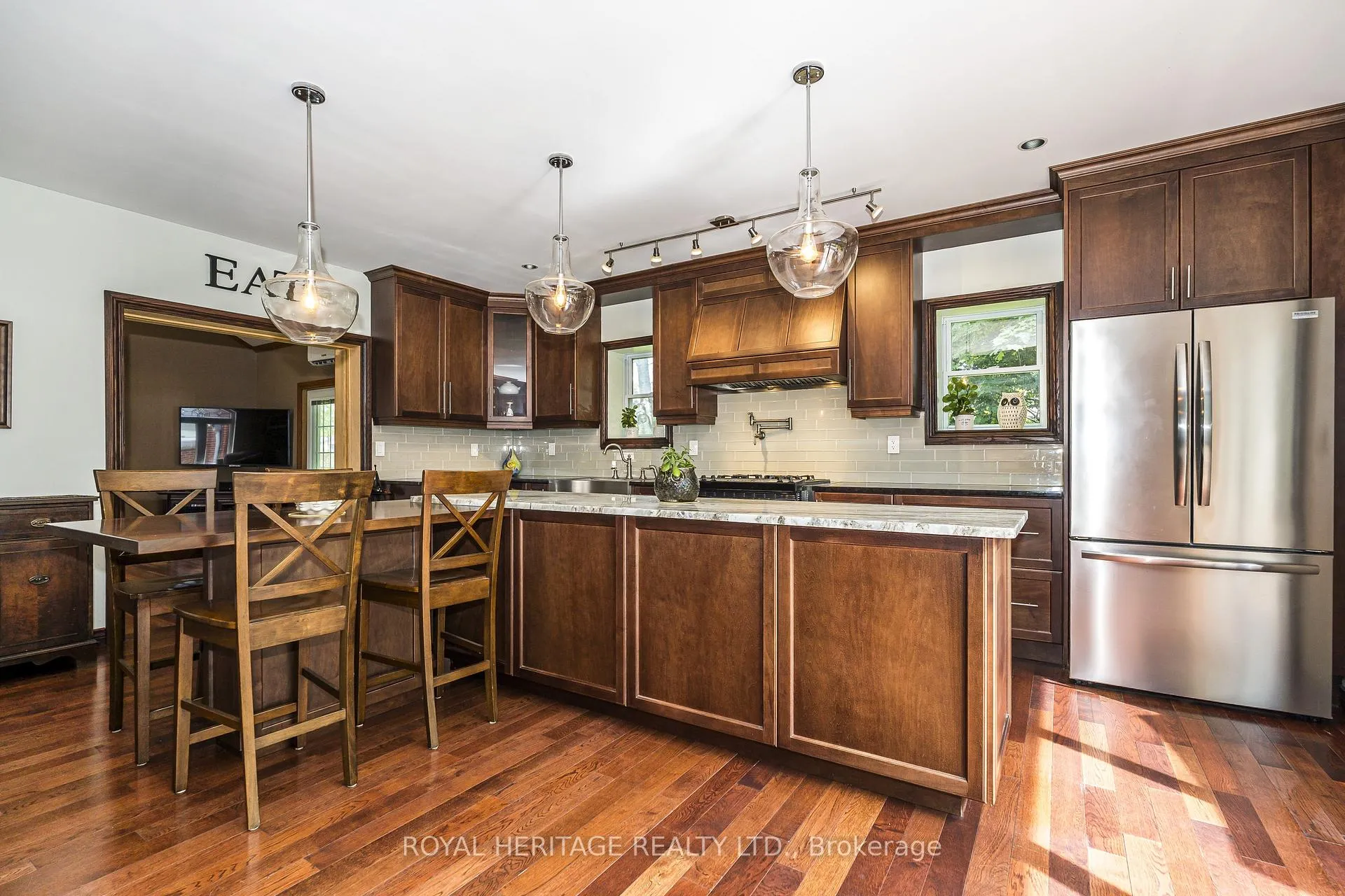 Photo 17 of 956 Bayshore Court, Pickering, West Shore — HOMEH