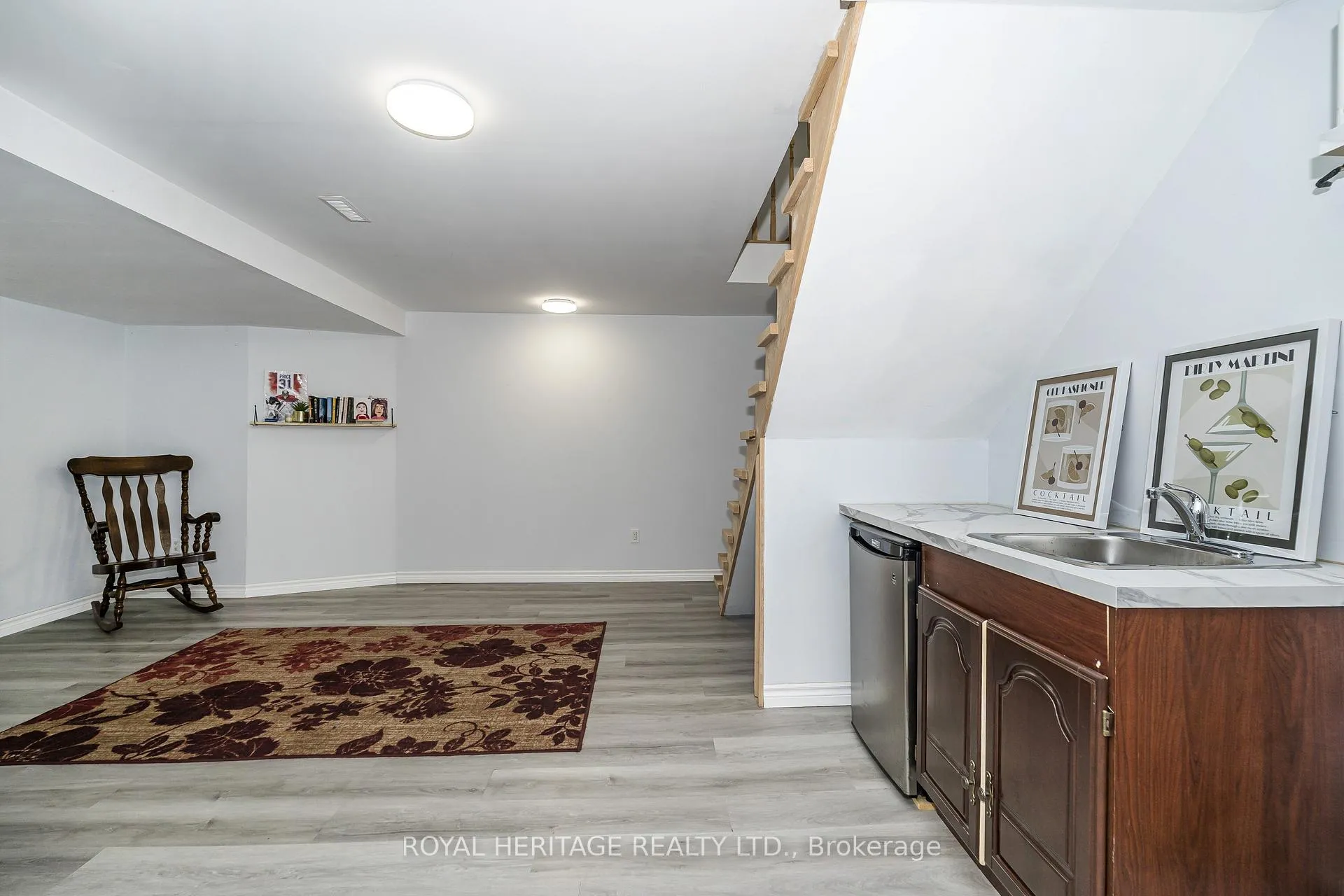 Photo 32 of 956 Bayshore Court, Pickering, West Shore — HOMEH