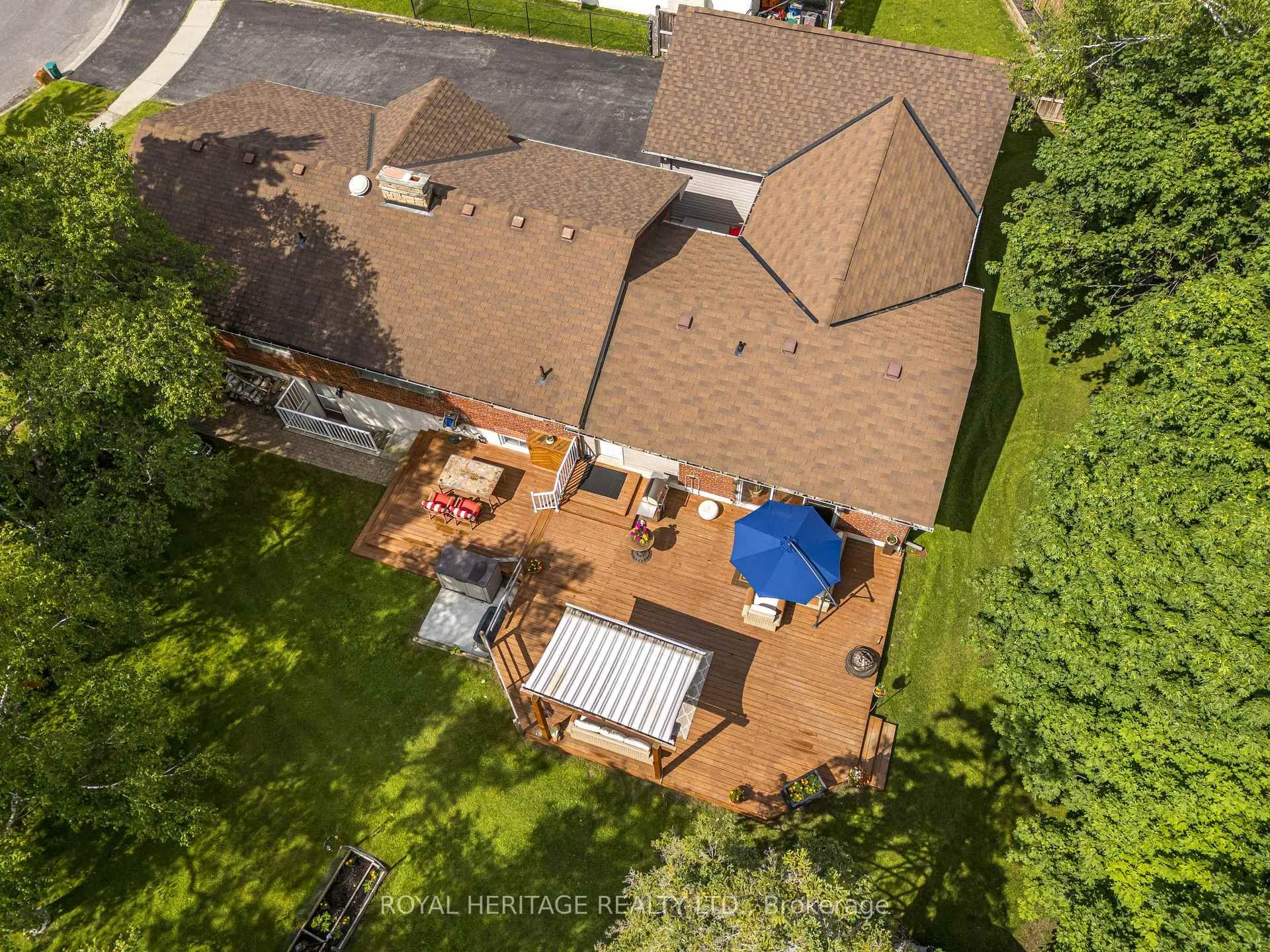 Photo 46 of 956 Bayshore Court, Pickering, West Shore — HOMEH