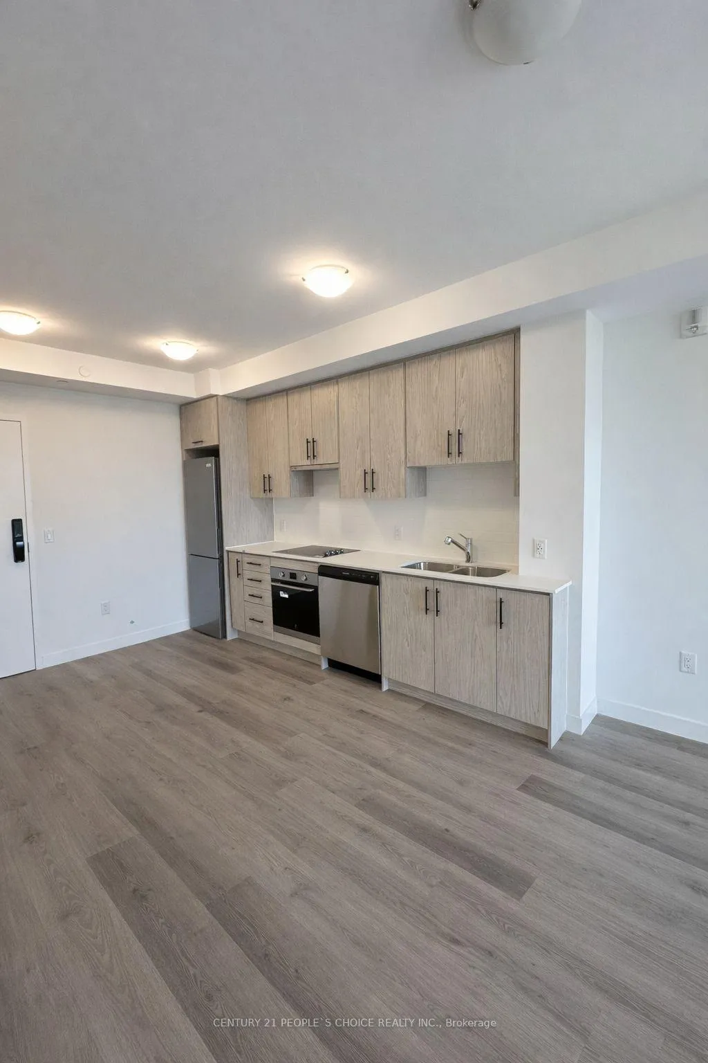 Photo 4 of Unit 222, 461 Green Road, Hamilton, Lakeshore — HOMEH