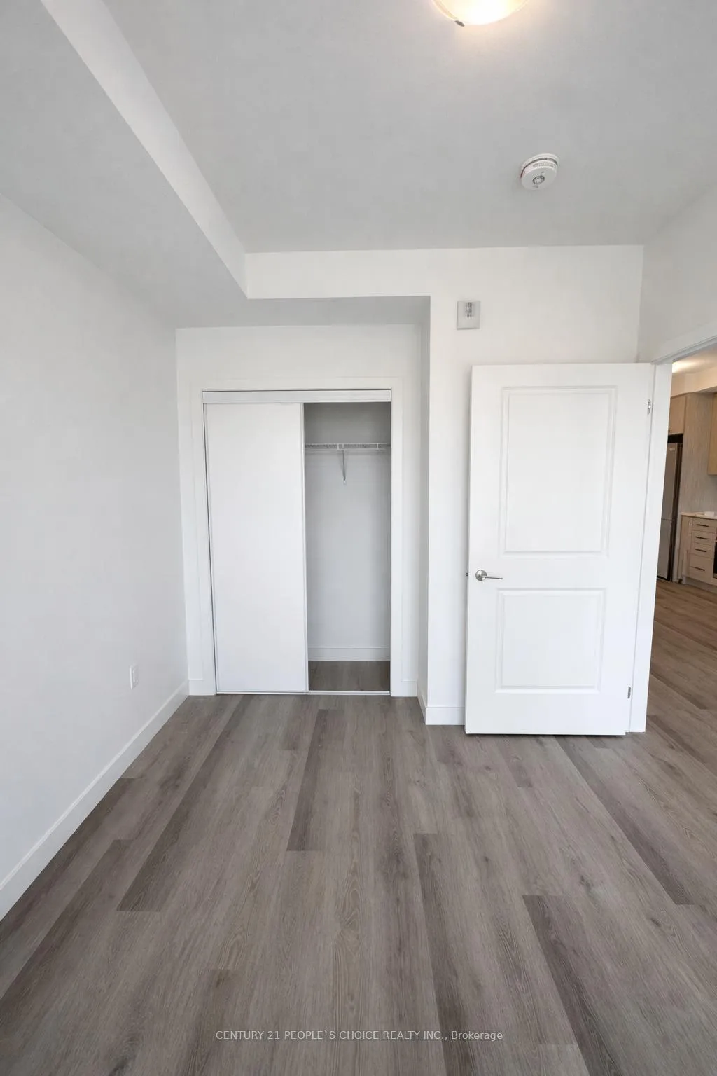 Photo 6 of Unit 222, 461 Green Road, Hamilton, Lakeshore — HOMEH