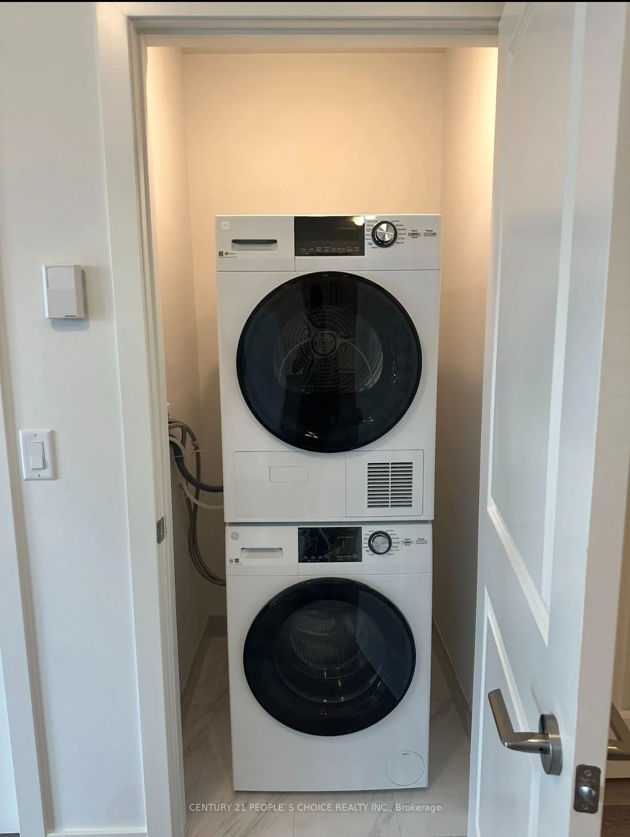 Photo 11 of Unit 222, 461 Green Road, Hamilton, Lakeshore — HOMEH