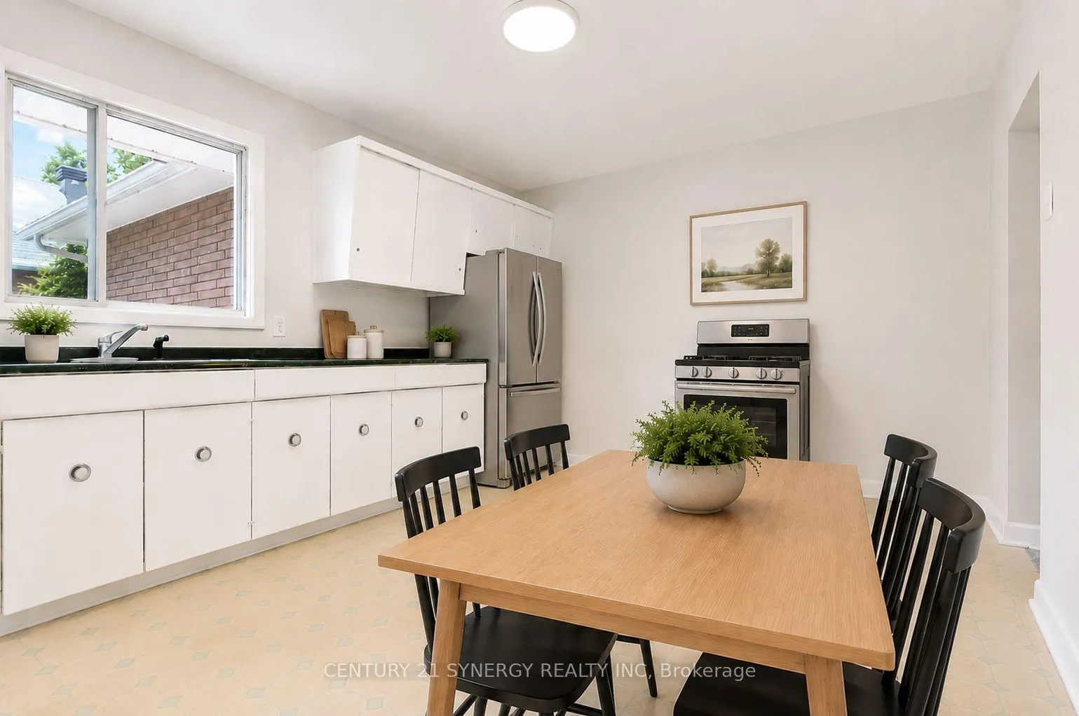Photo 6 of 1308 Erindale Drive, Ottawa, Copeland Park — HOMEH