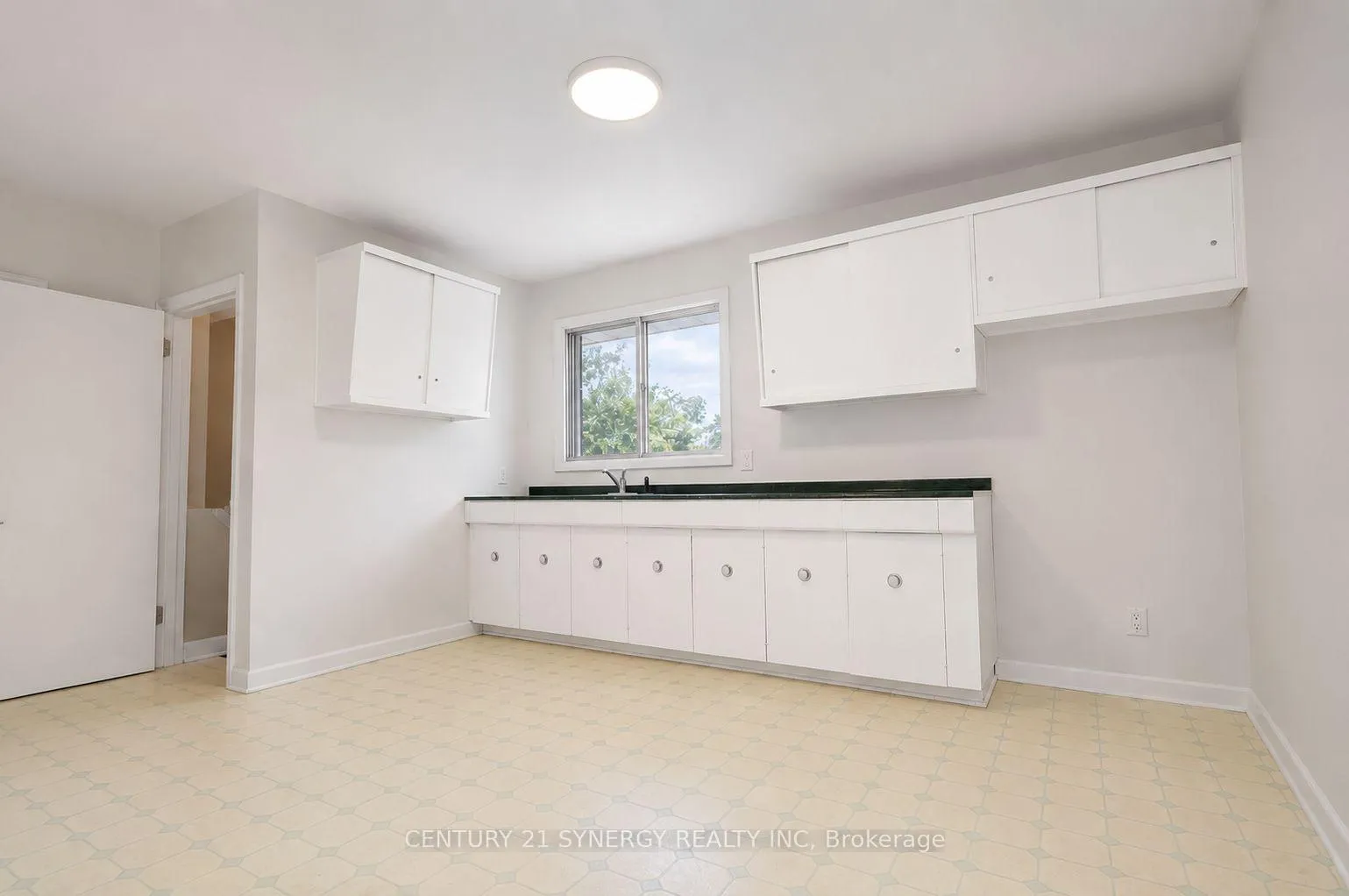 Photo 7 of 1308 Erindale Drive, Ottawa, Copeland Park — HOMEH