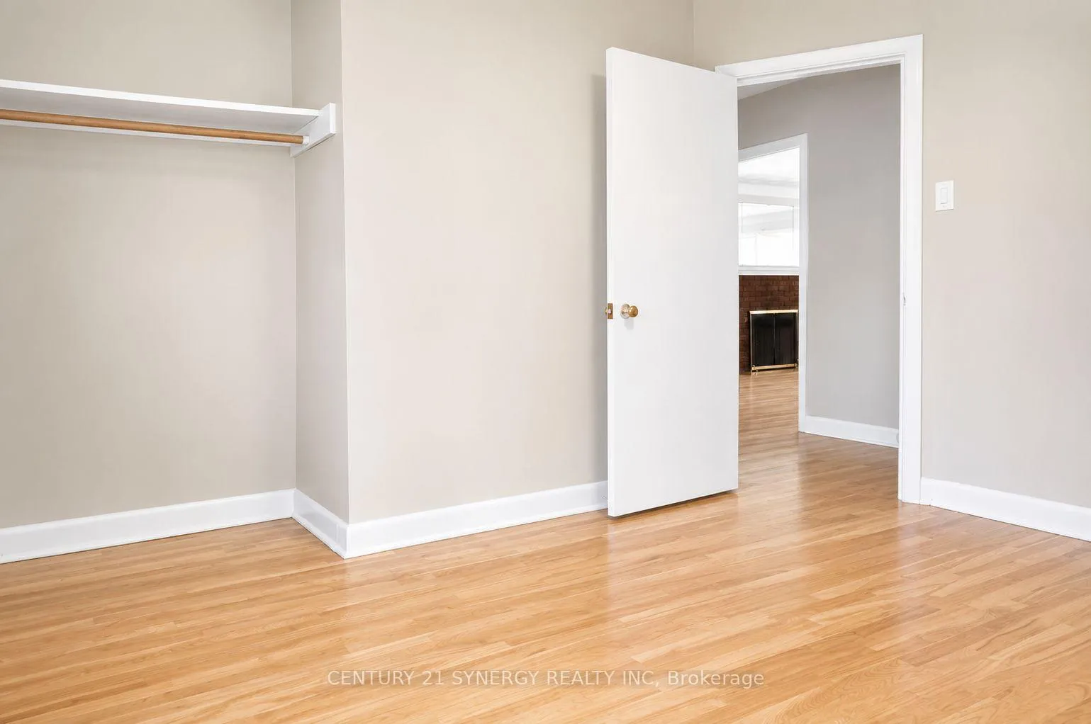 Photo 13 of 1308 Erindale Drive, Ottawa, Copeland Park — HOMEH