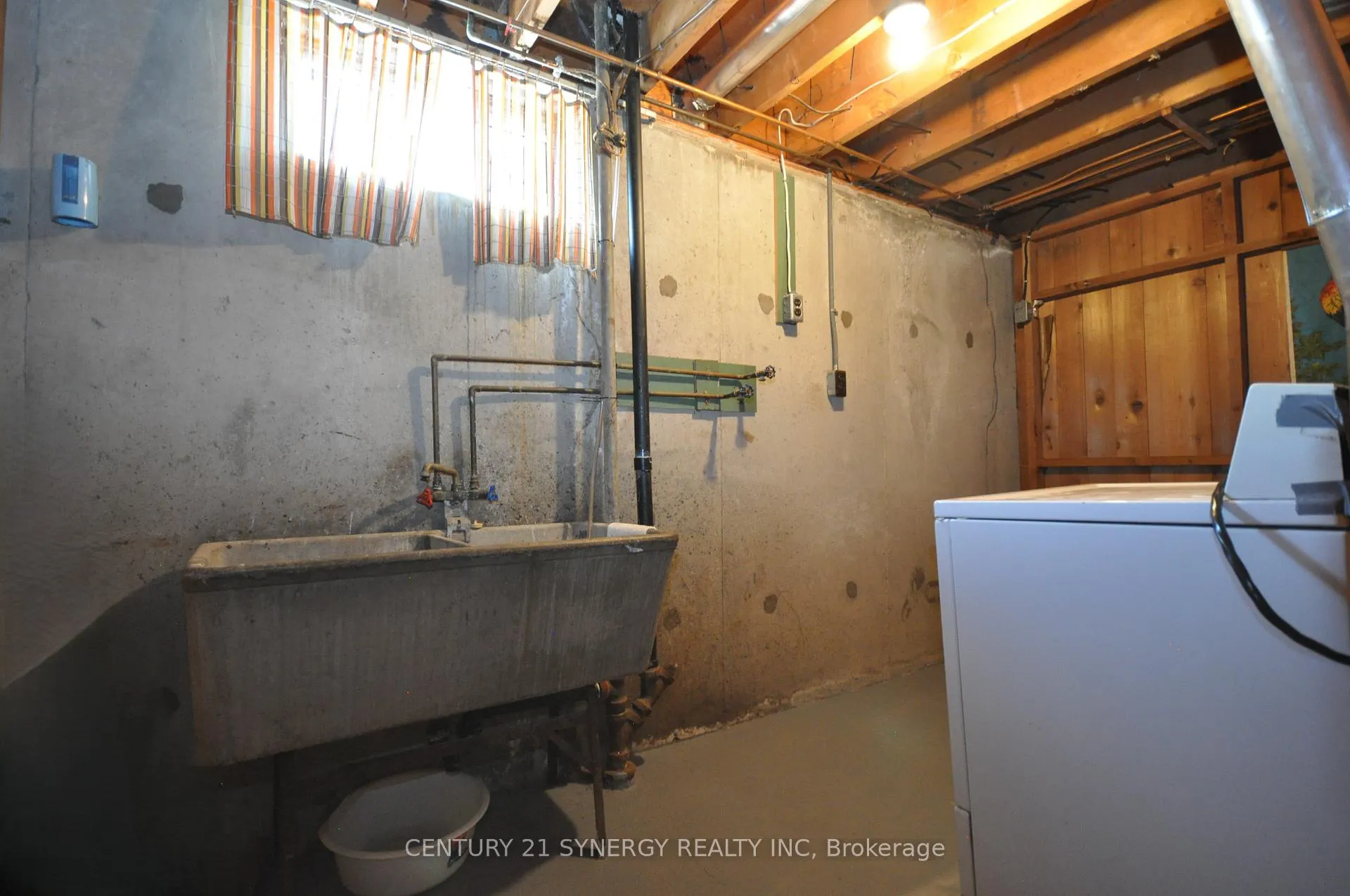 Photo 21 of 1308 Erindale Drive, Ottawa, Copeland Park — HOMEH