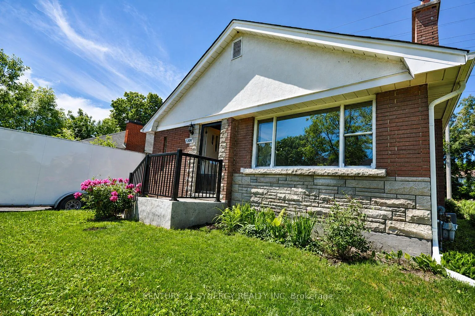 Photo 32 of 1308 Erindale Drive, Ottawa, Copeland Park — HOMEH