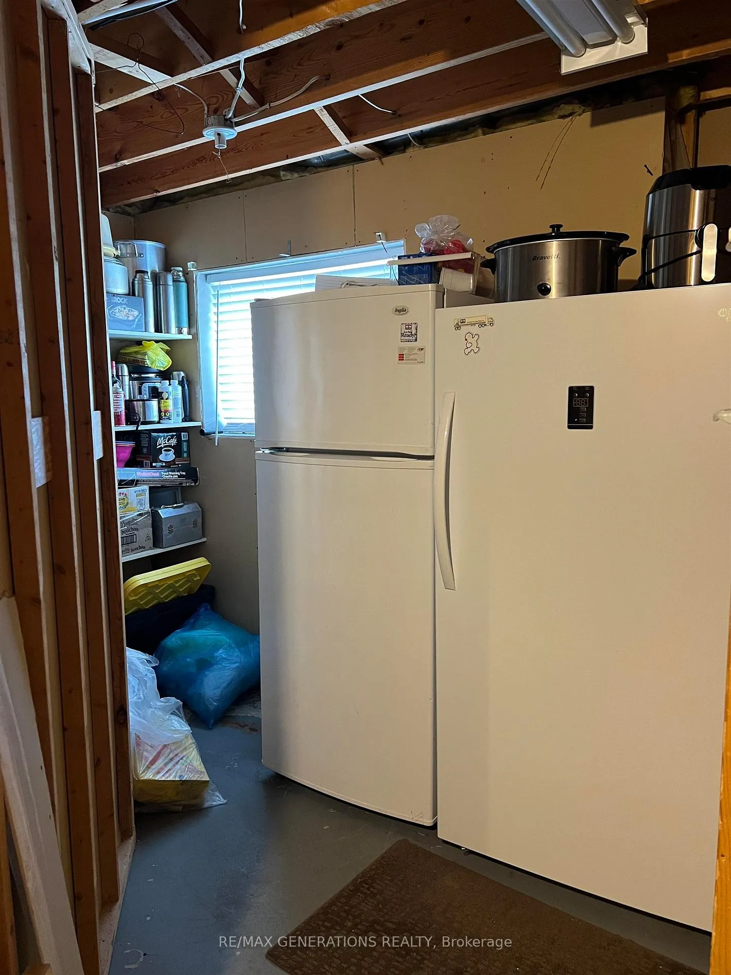 Photo 22 of 20 Bastedo Crescent, Marathon — HOMEH