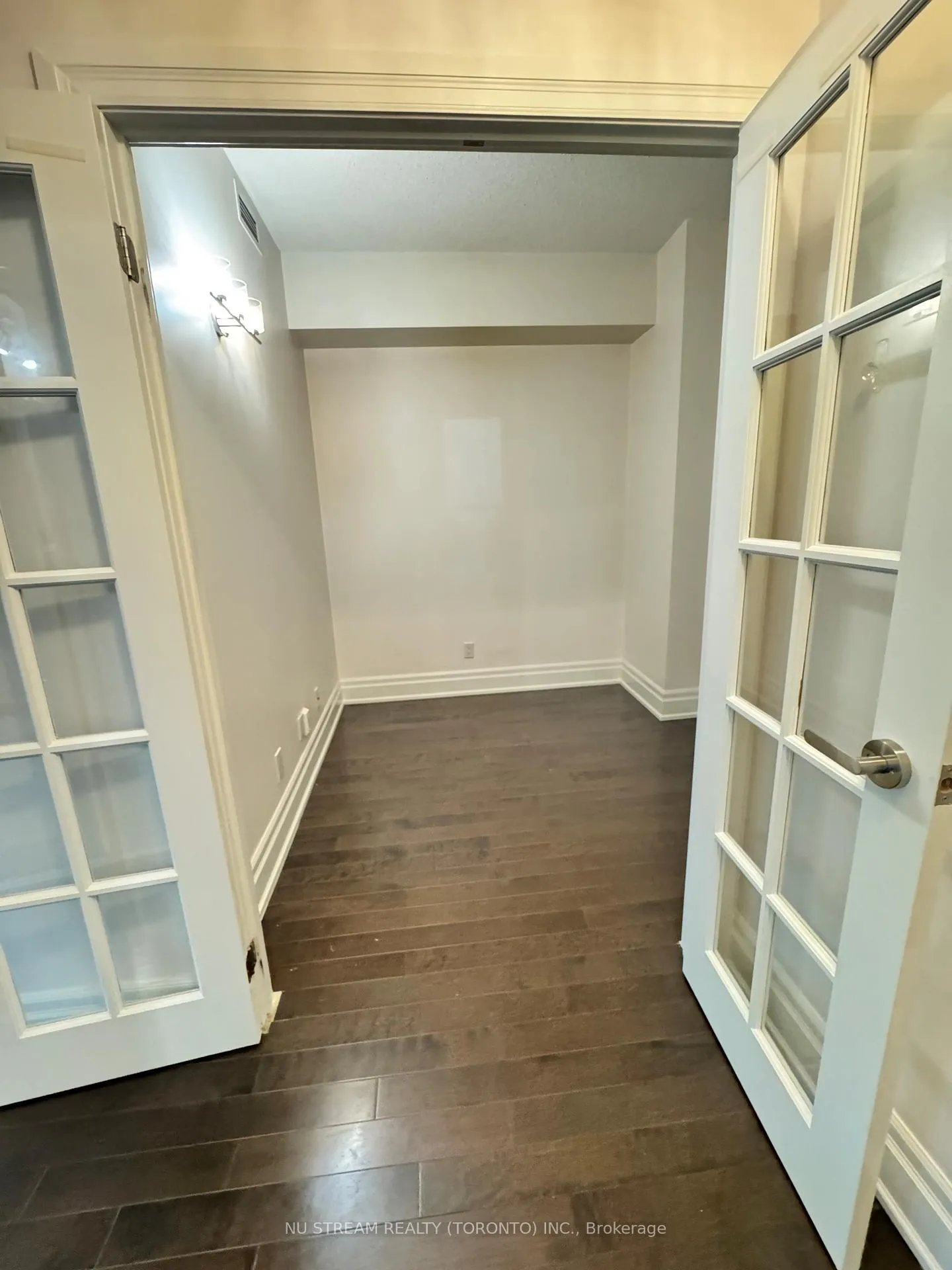 Photo 16 of Unit 318, 39 upper duke Crescent, Markham, Unionville — HOMEH