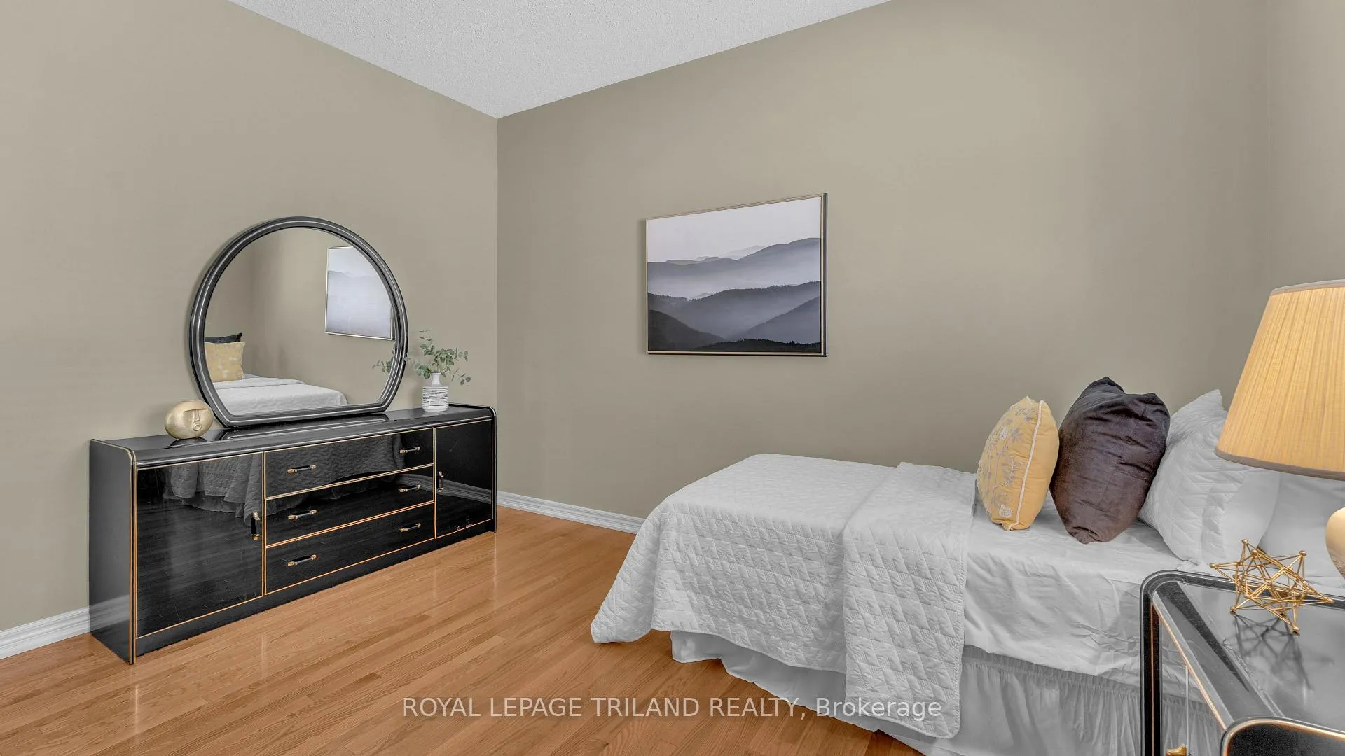 Photo 14 of Unit 153, 2025 Meadowgate Boulevard, London, South U — HOMEH