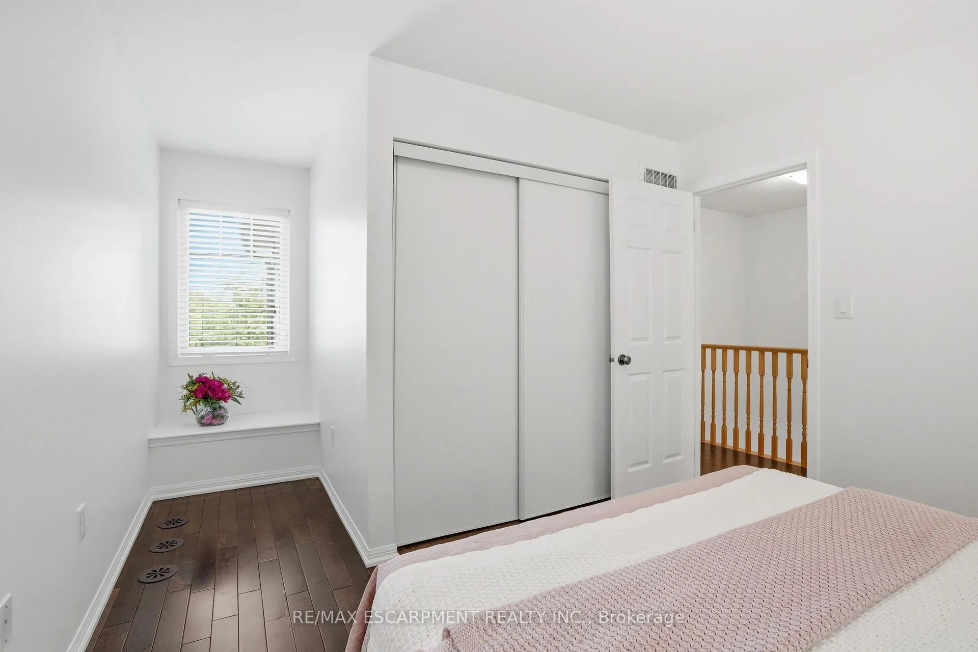 Photo 24 of Unit 54, 3050 Rotary Way, Burlington, Alton — HOMEH