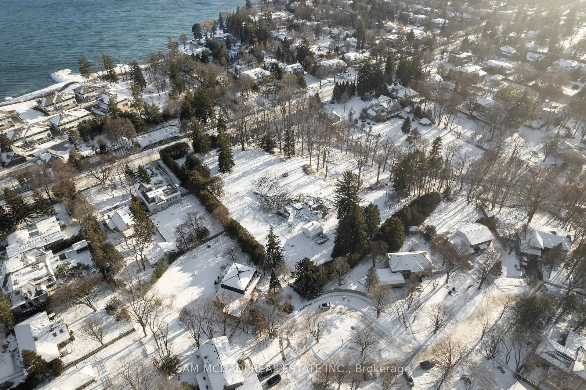 Photo 10 of 1475 Lakeshore Road E, Oakville, Morrison — HOMEH