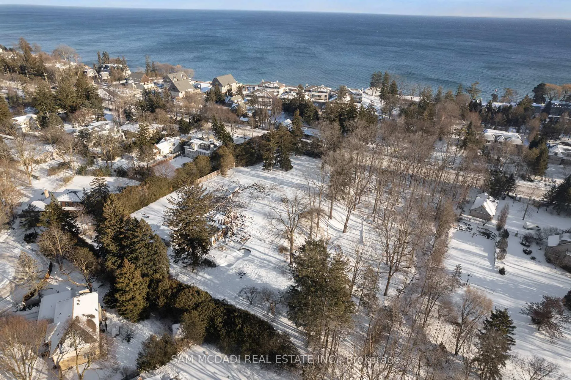 Photo 14 of 1475 Lakeshore Road E, Oakville, Morrison — HOMEH