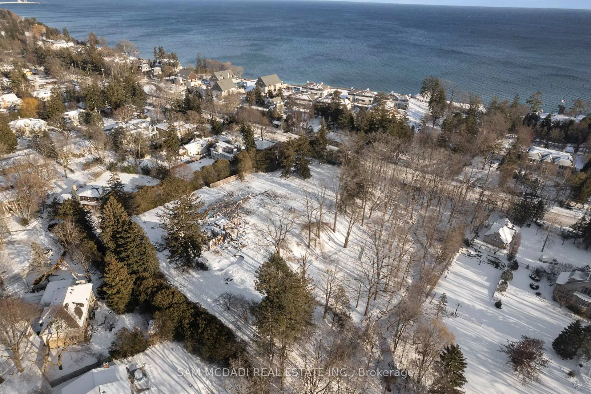Photo 17 of 1475 Lakeshore Road E, Oakville, Morrison — HOMEH
