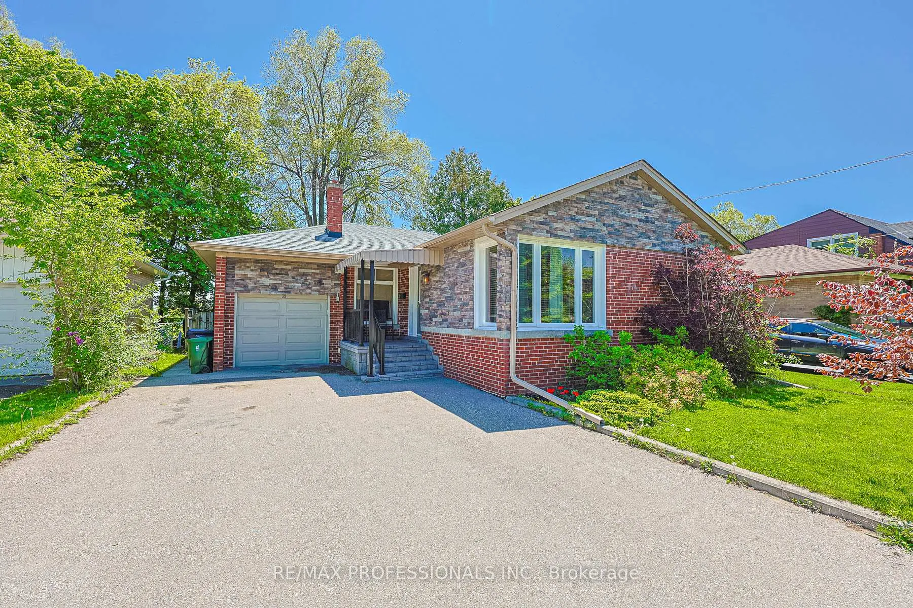 Front of 39 Sealcove Drive