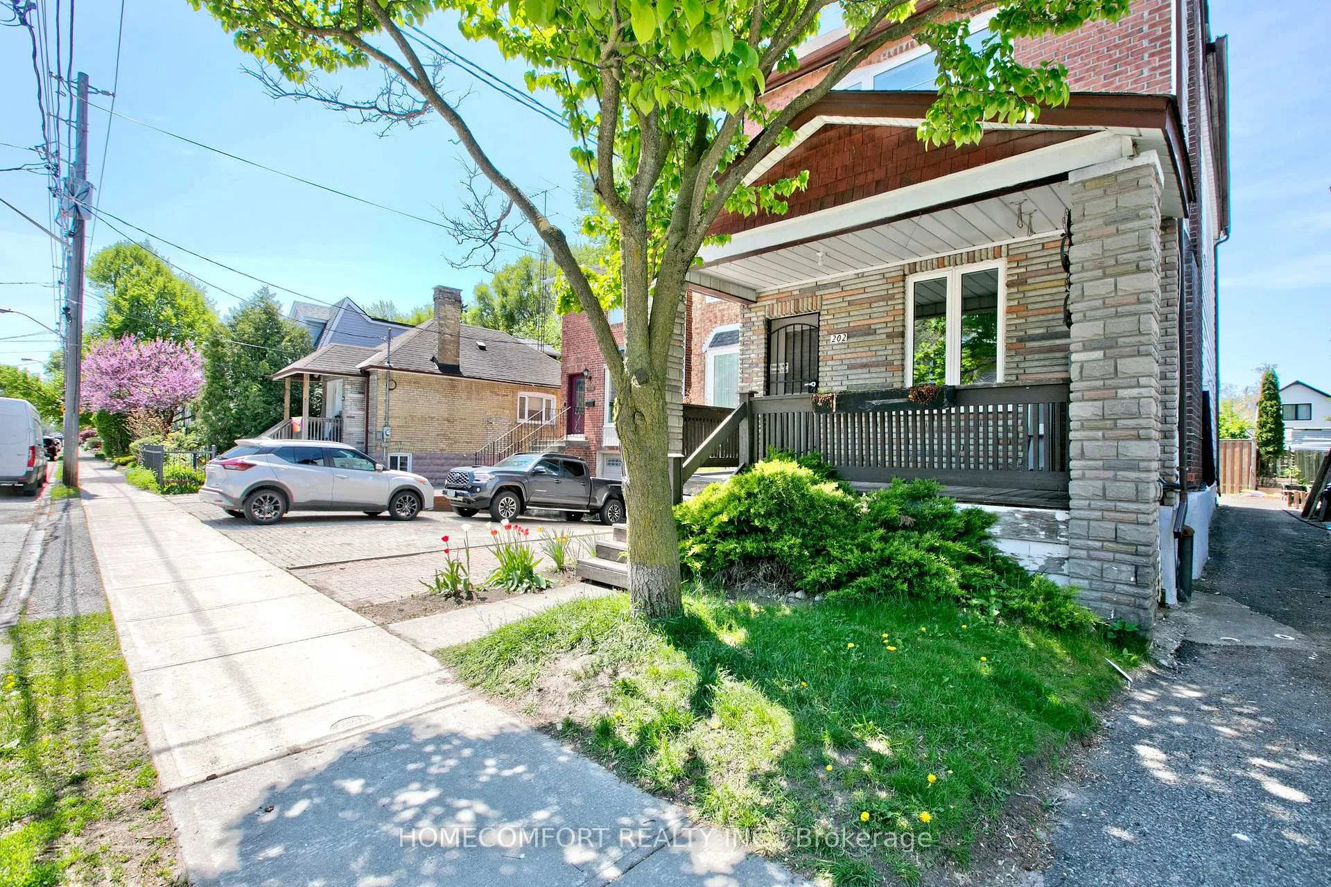 Photo 13 of 202 Gledhill Avenue, Toronto, Woodbine-Lumsden — HOMEH