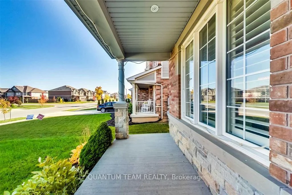 Photo 4 of 8912 Forestview Boulevard, Niagara Falls, Forestview — HOMEH