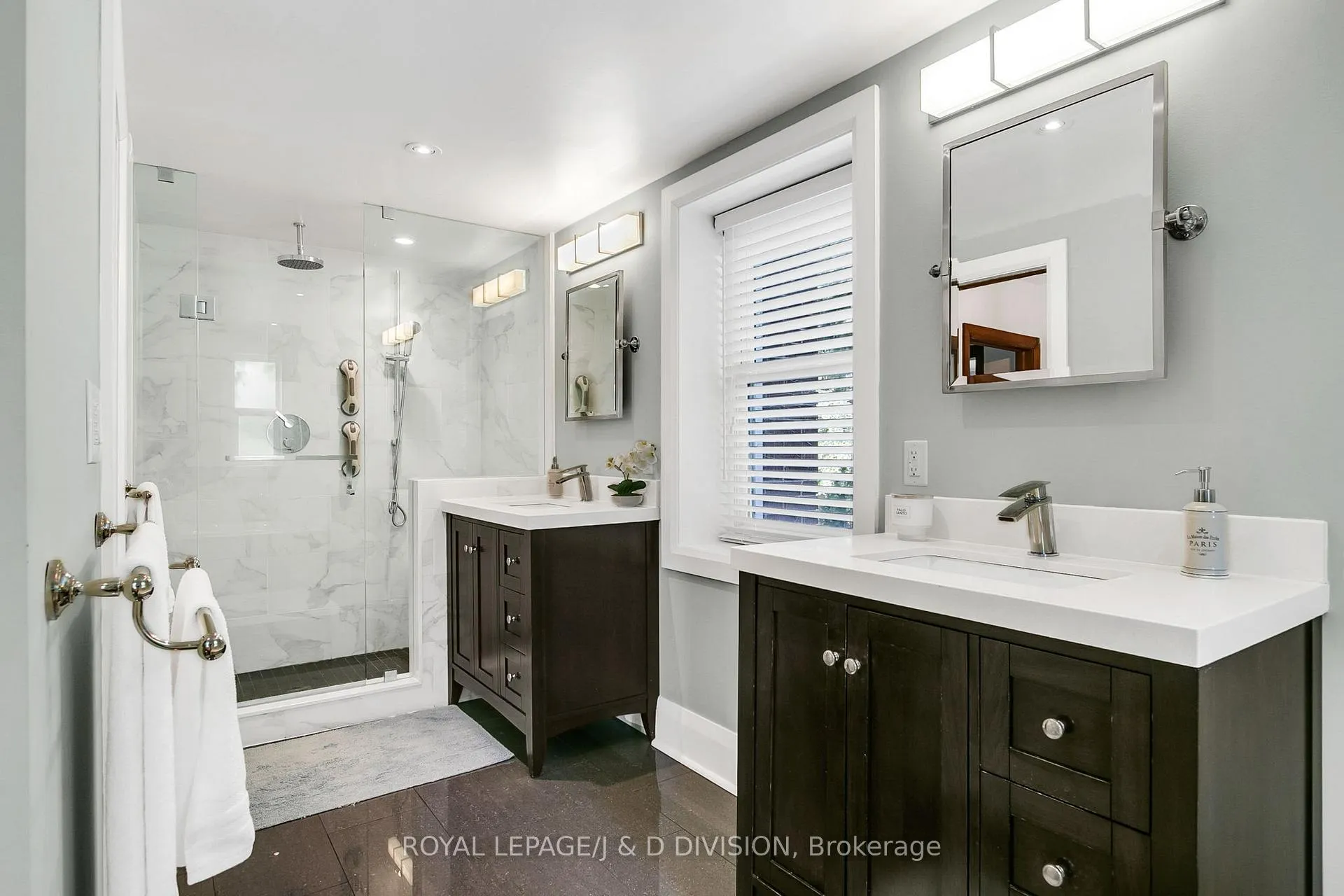 Photo 30 of 30 Chaplin Crescent, Toronto, Yonge-Eglinton — HOMEH