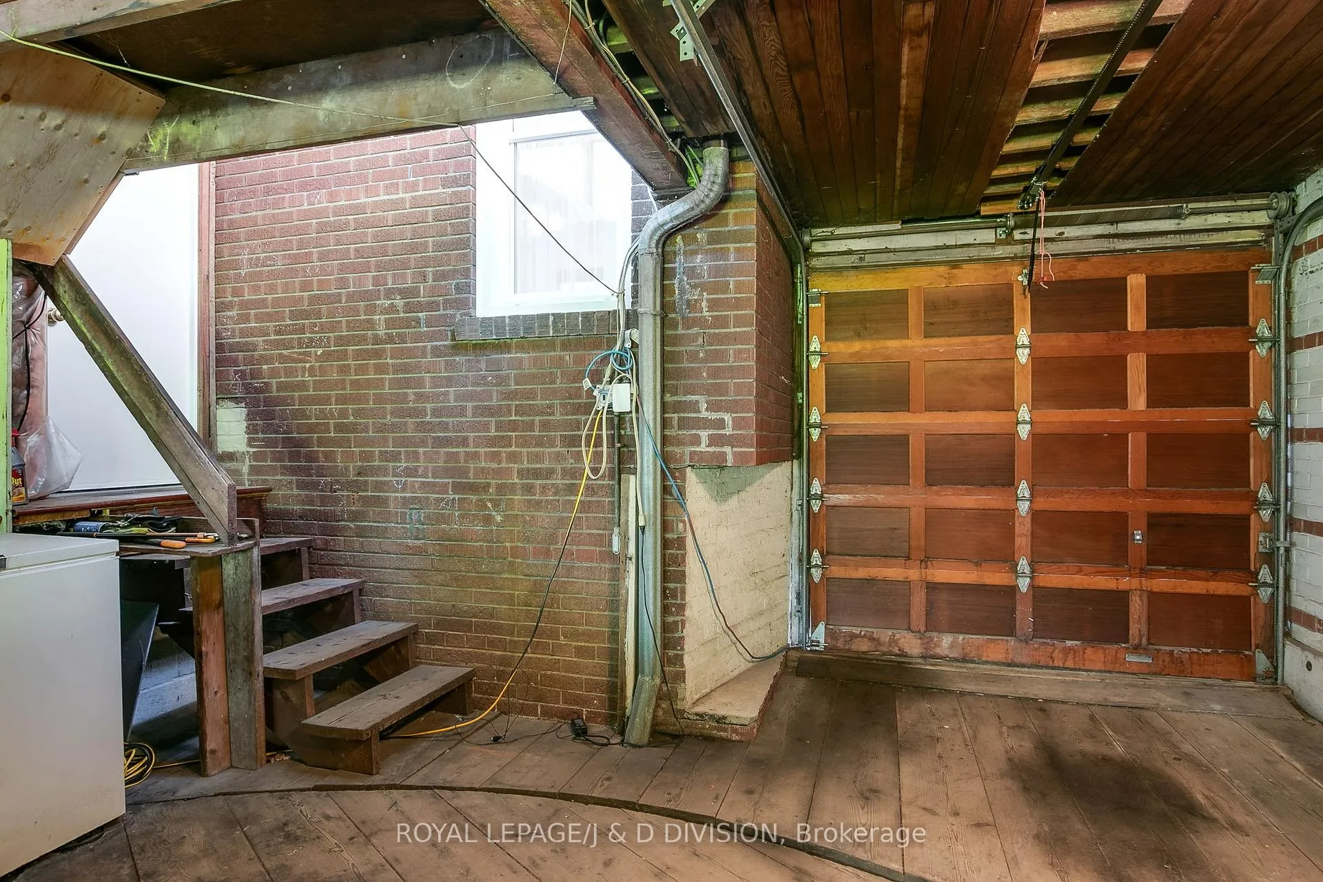 Photo 37 of 30 Chaplin Crescent, Toronto, Yonge-Eglinton — HOMEH