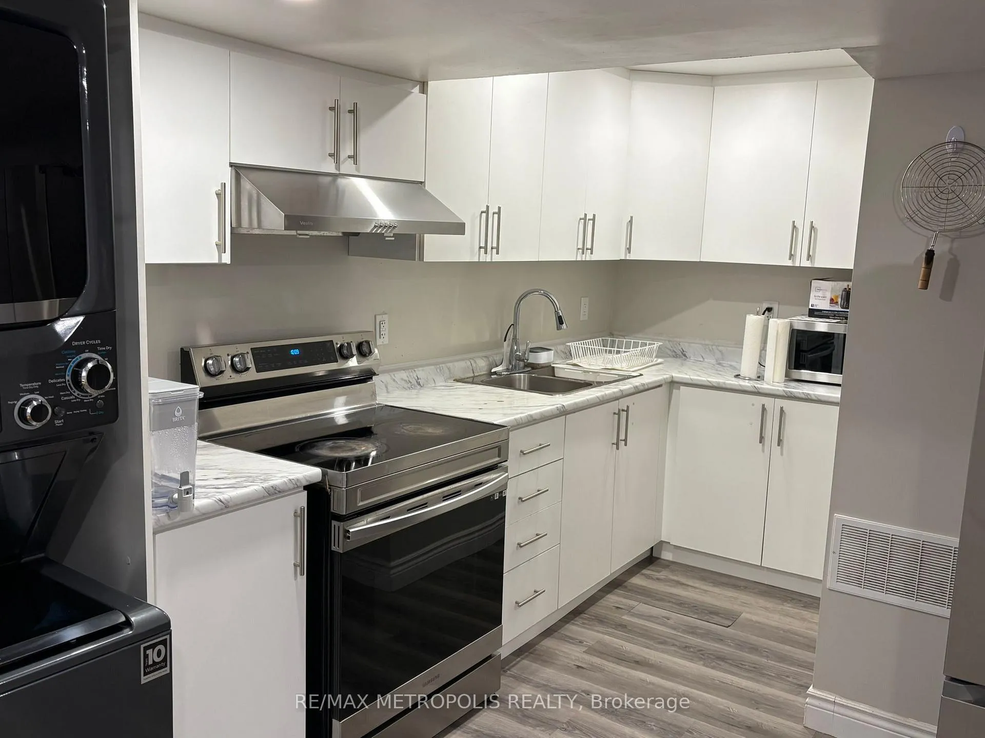 Photo 8 of Unit BSMT, 44 Endeavour Drive, Cambridge, Hespeler Village — HOMEH