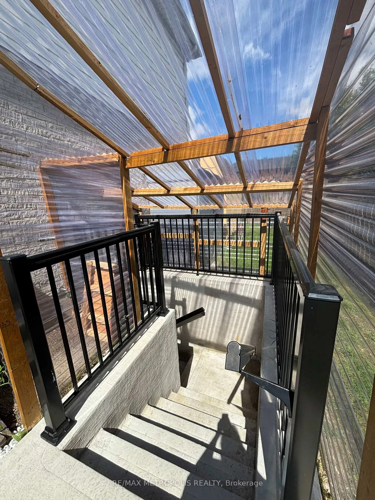 Photo 15 of Unit BSMT, 44 Endeavour Drive, Cambridge, Hespeler Village — HOMEH