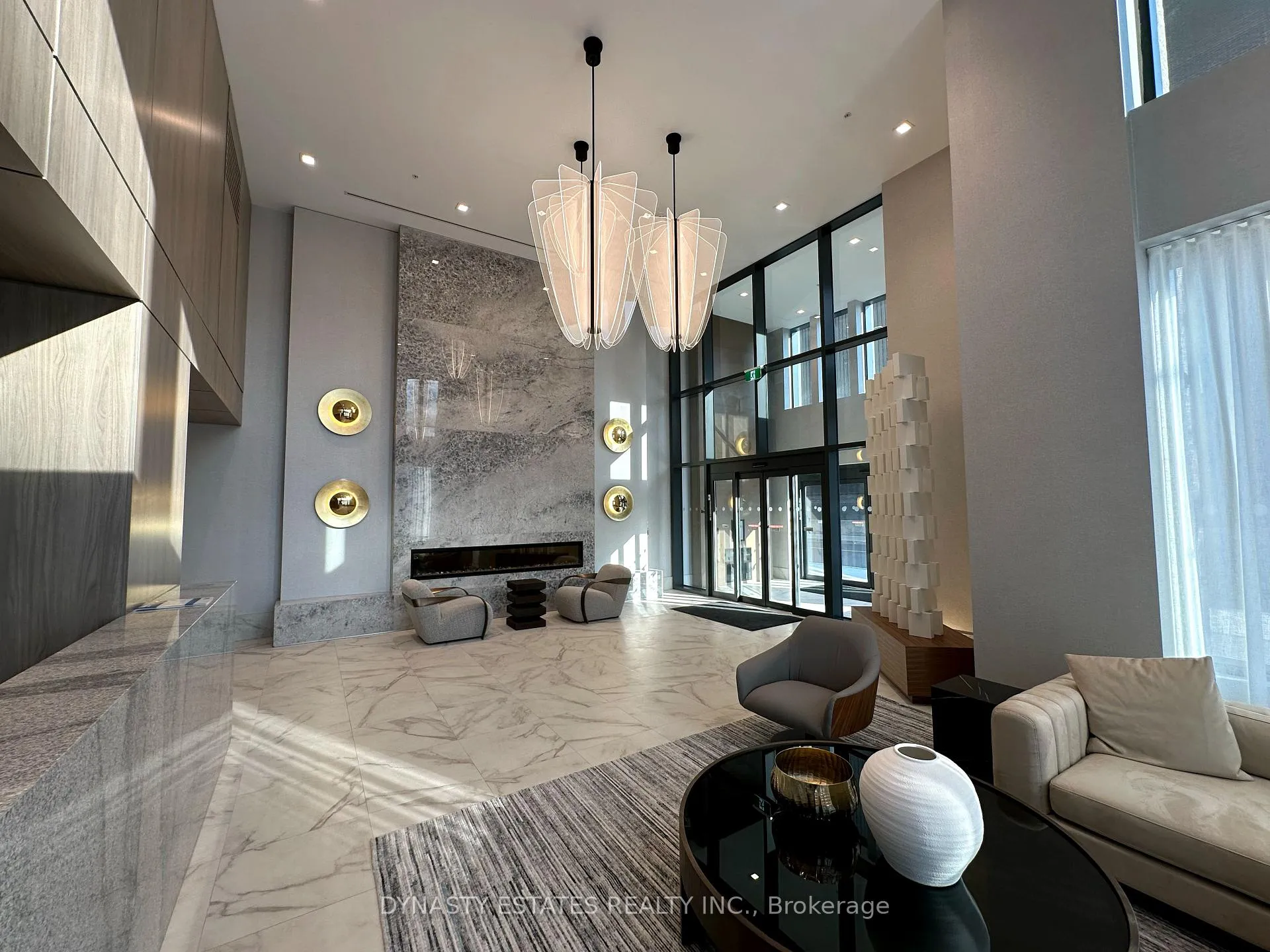 Photo 2 of Unit 2609, 75 James Street S, Hamilton, Corktown — HOMEH