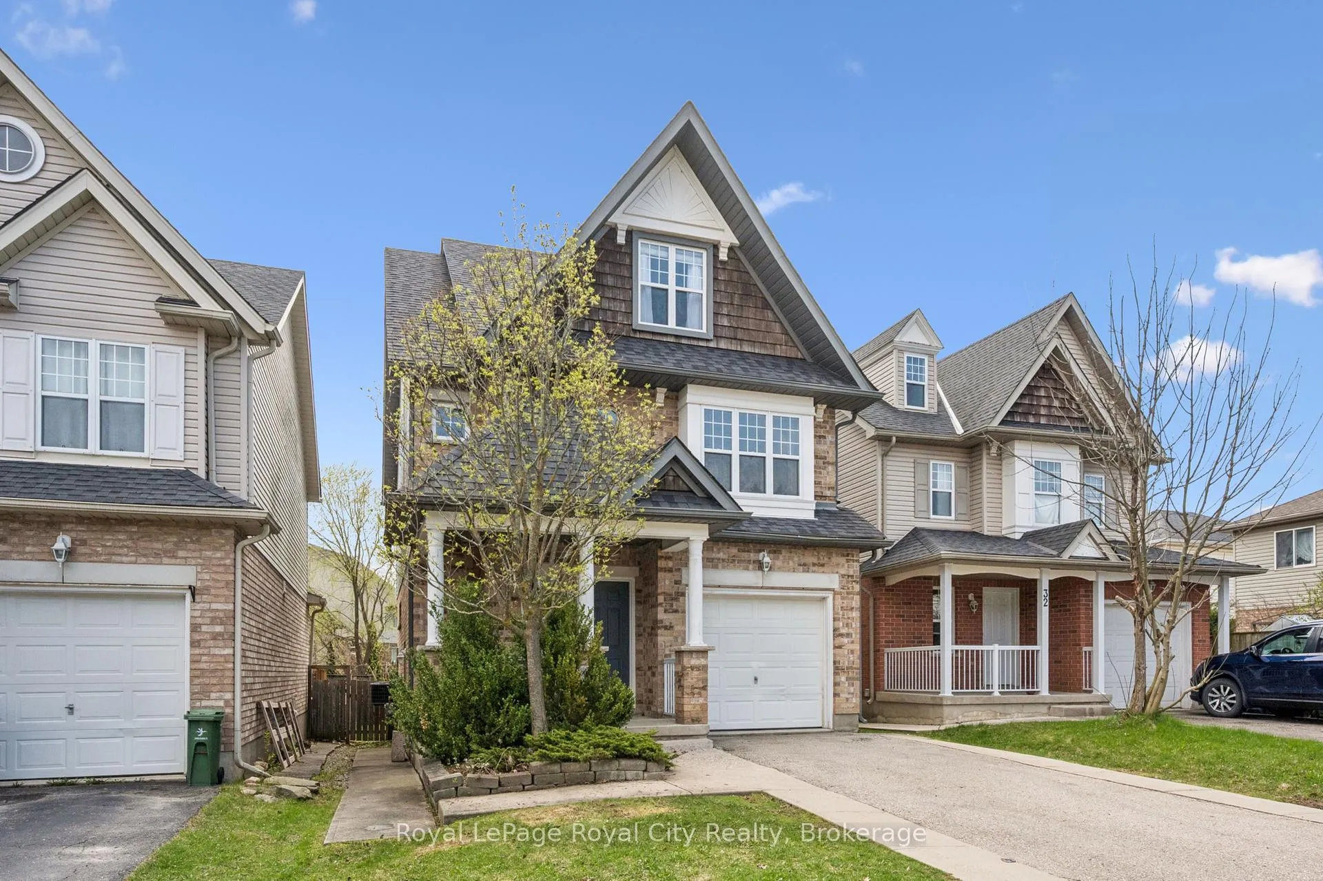 Photo 2 of 30 Darnell Road, Guelph, Kortright West — HOMEH