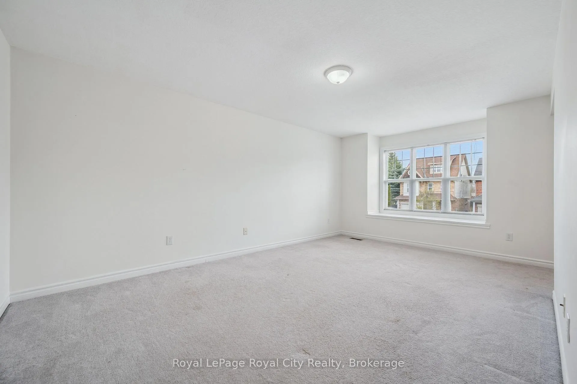 Photo 18 of 30 Darnell Road, Guelph, Kortright West — HOMEH