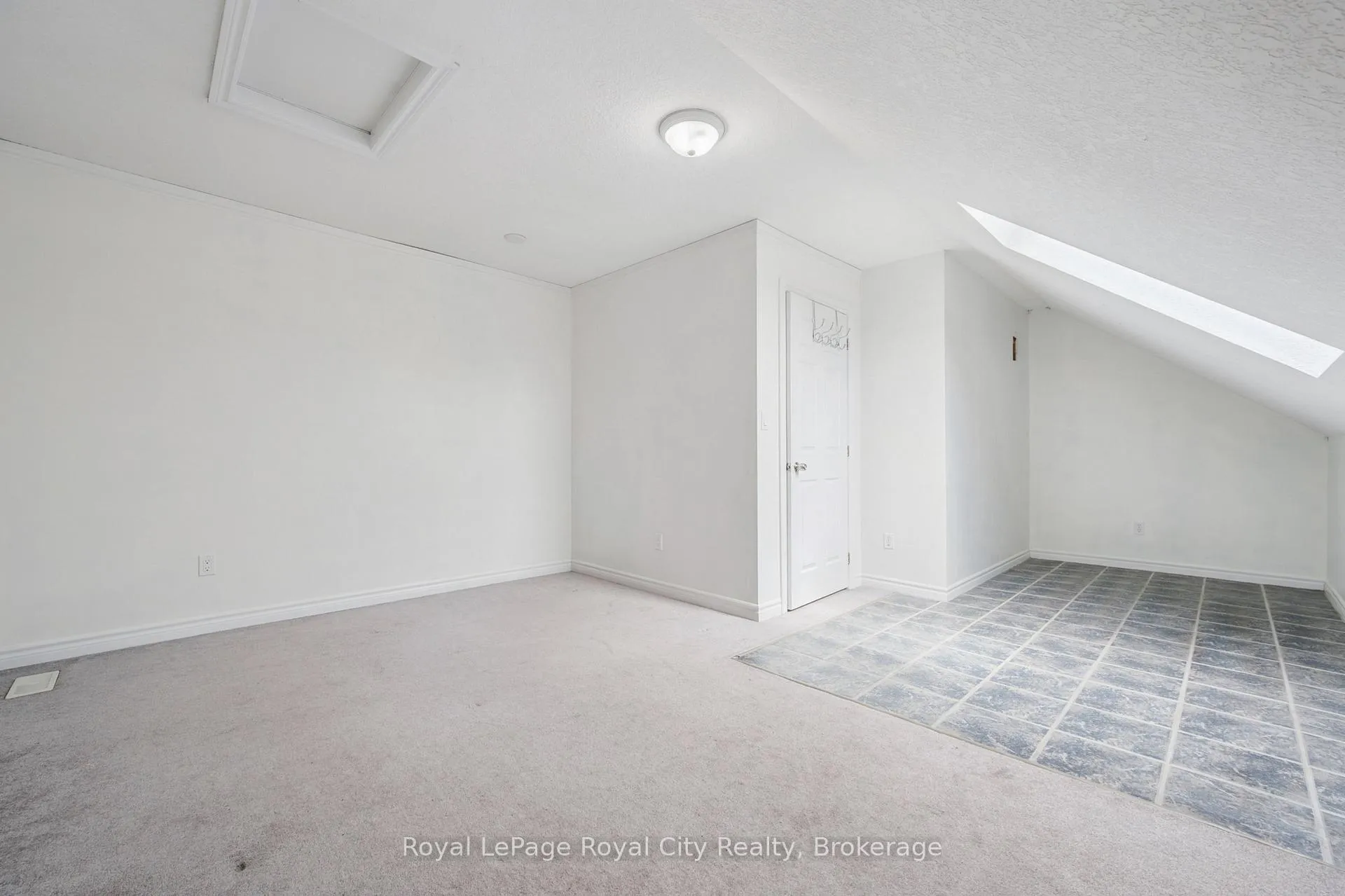 Photo 33 of 30 Darnell Road, Guelph, Kortright West — HOMEH