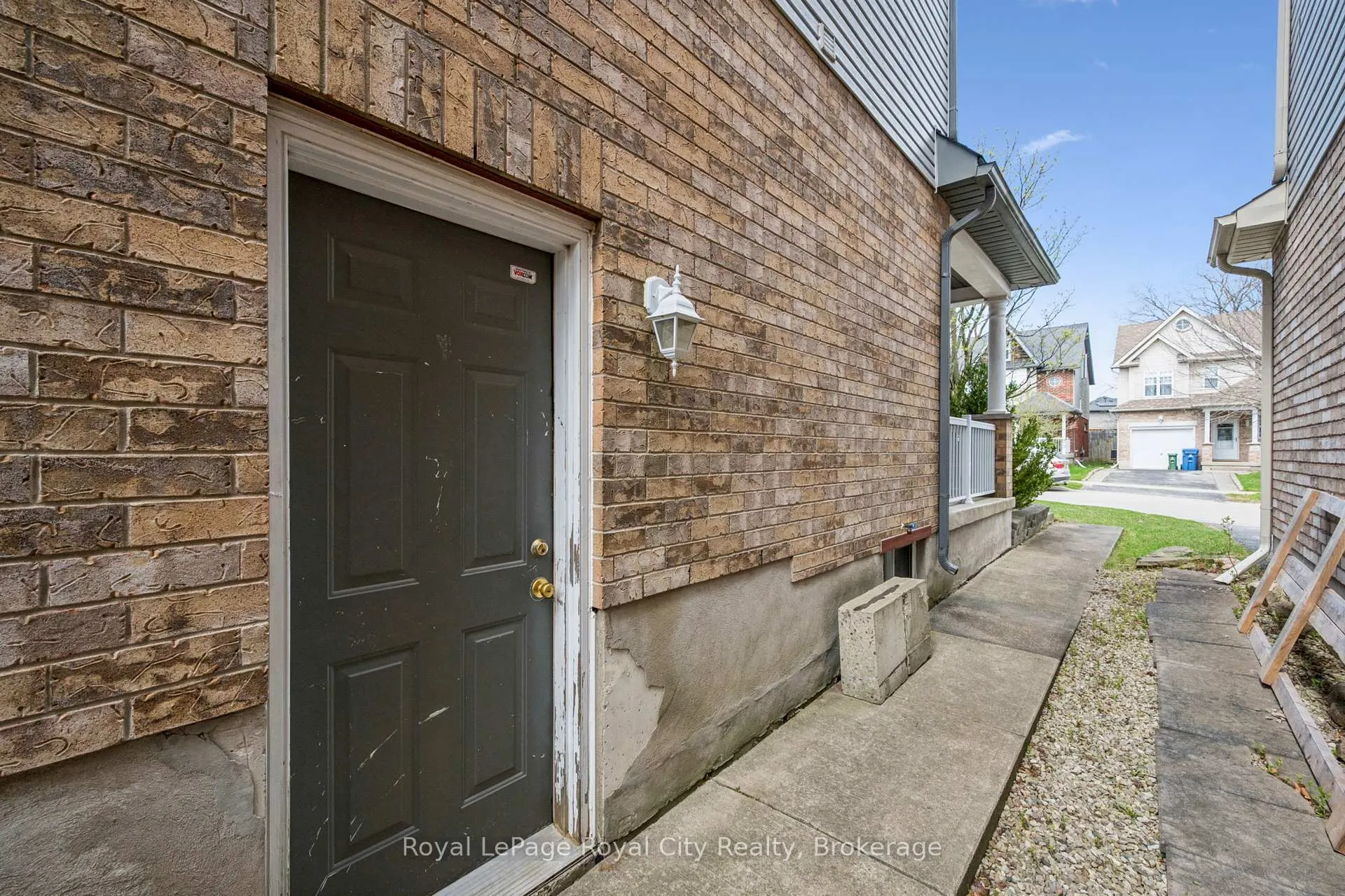 Photo 35 of 30 Darnell Road, Guelph, Kortright West — HOMEH