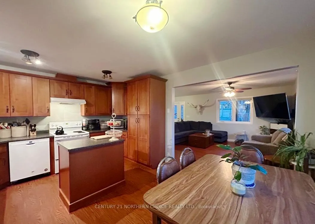 Photo 5 of 103 Queen Street, Chapple — HOMEH