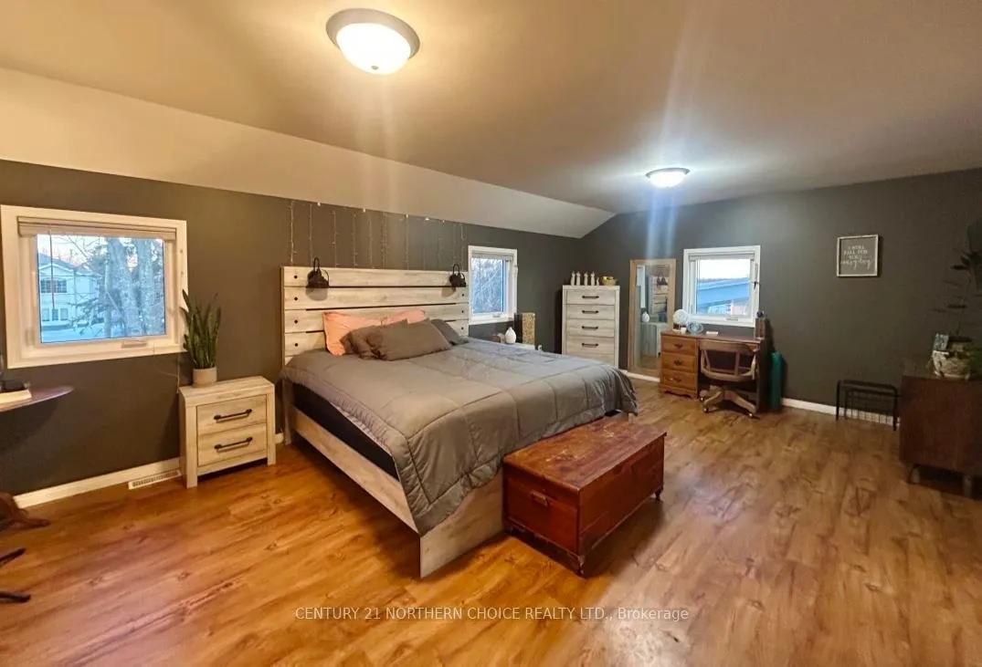 Photo 11 of 103 Queen Street, Chapple — HOMEH