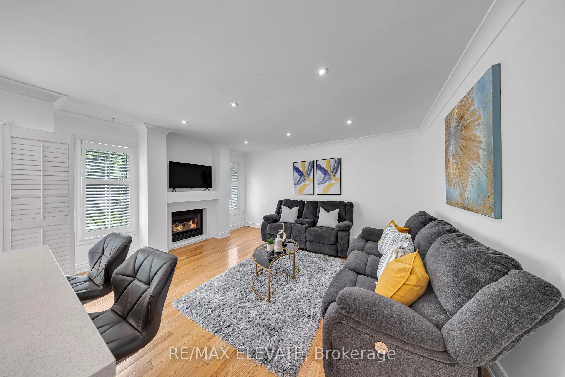 Photo 13 of 43 McSweeney Crescent, Ajax, Northwest Ajax — HOMEH