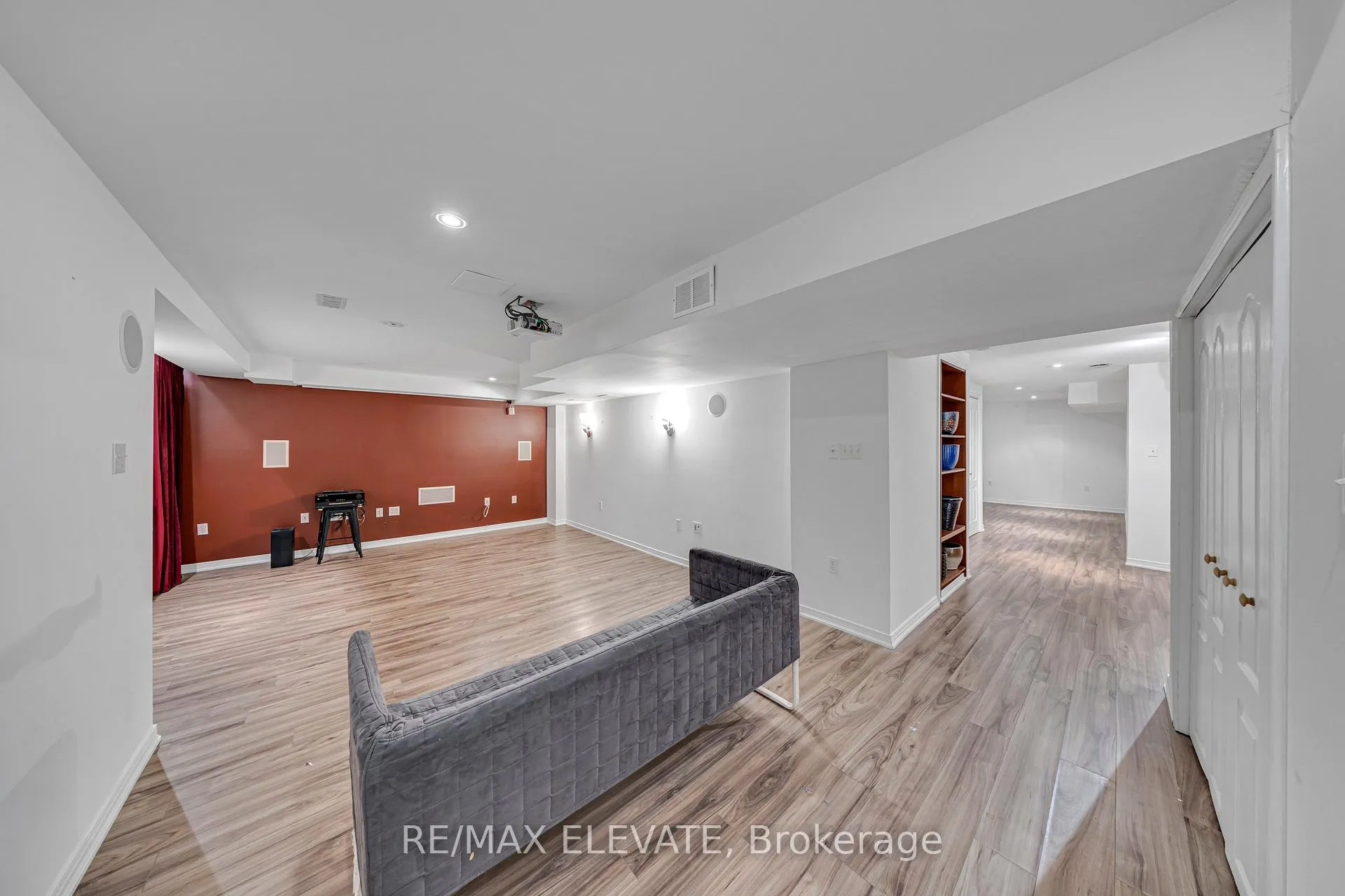 Photo 39 of 43 McSweeney Crescent, Ajax, Northwest Ajax — HOMEH