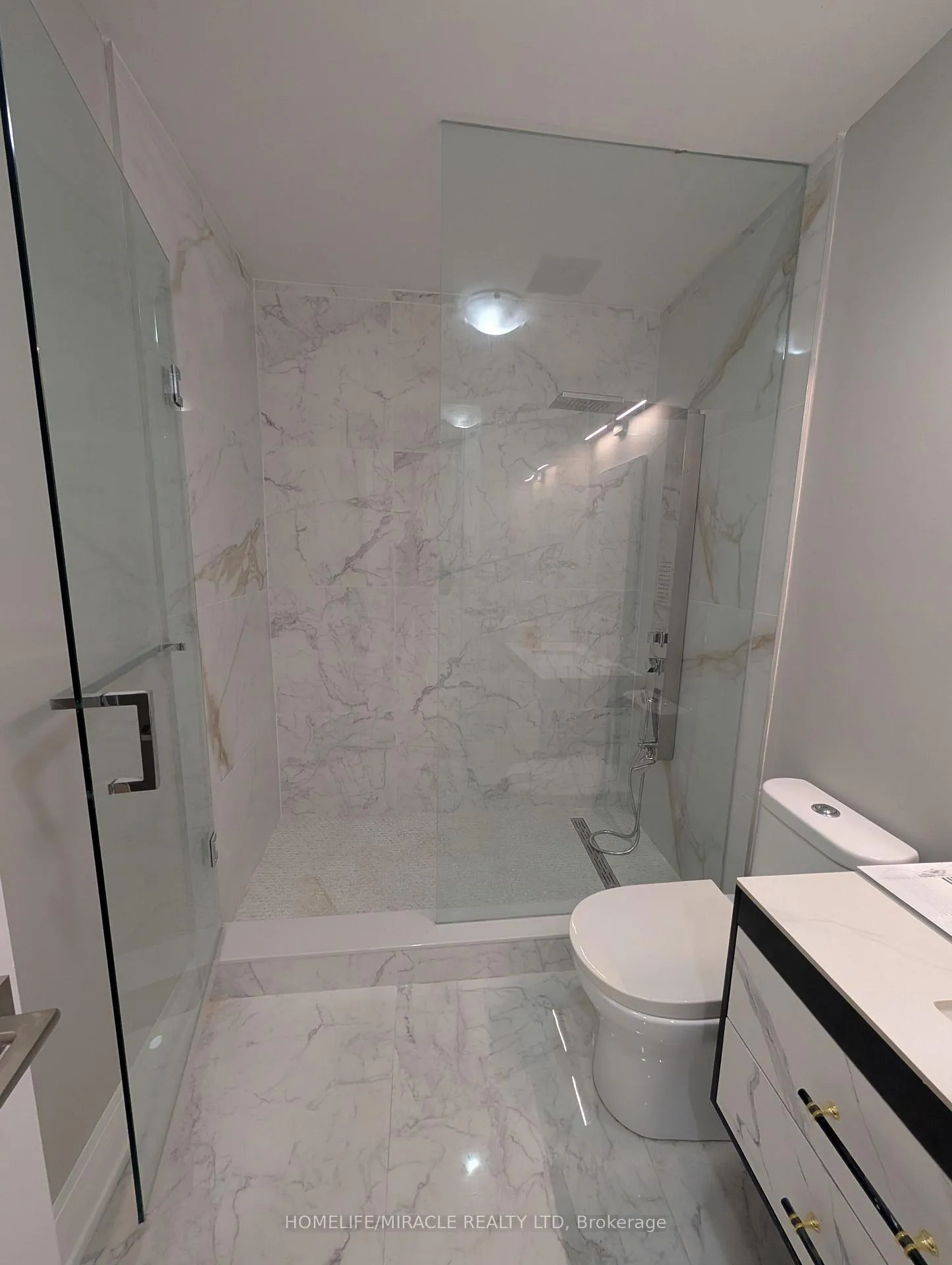 Photo 8 of Unit Second floor, 2099 A Dufferin Street, Toronto, Oakwood Village — HOMEH