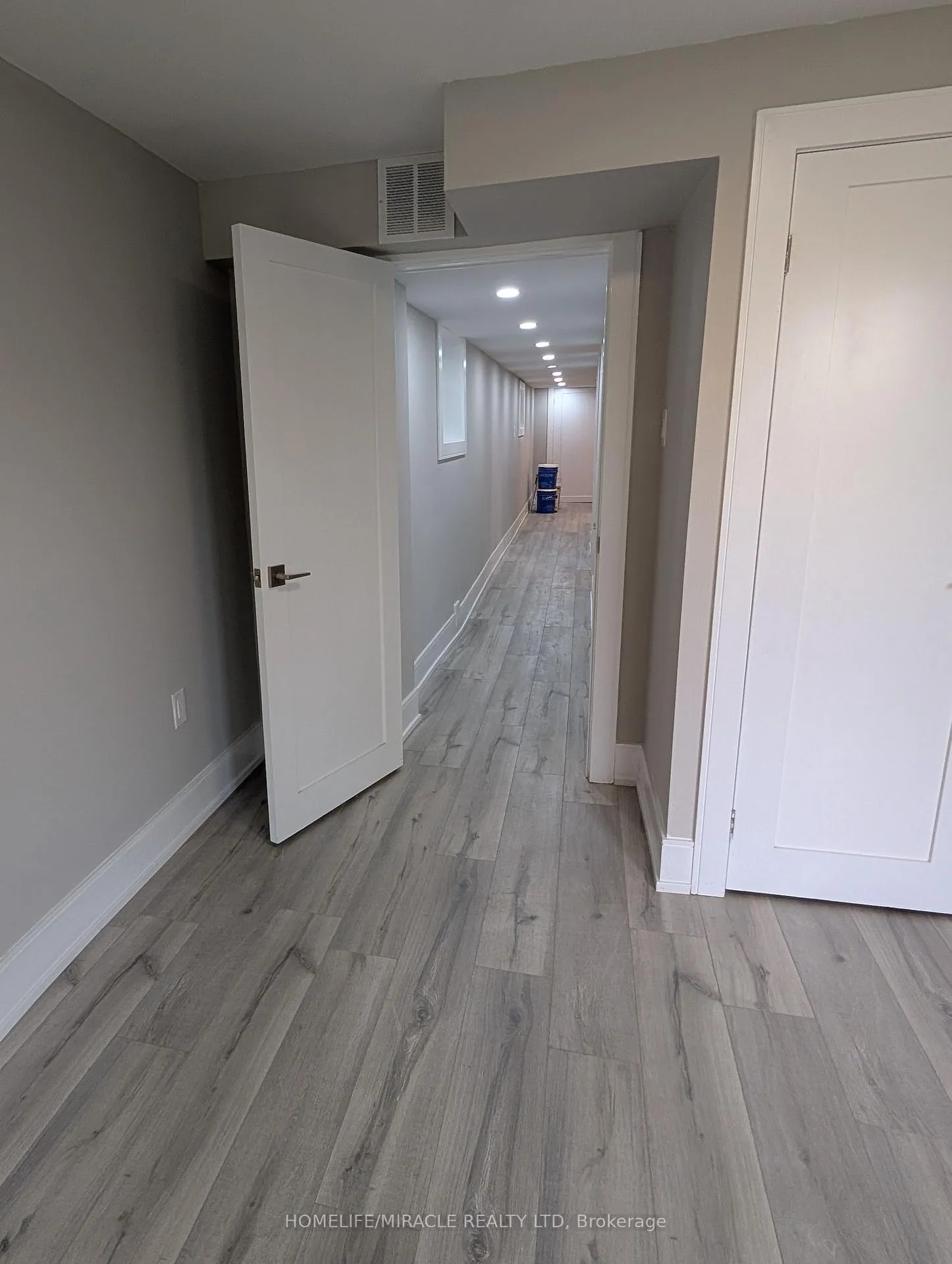 Photo 20 of Unit Second floor, 2099 A Dufferin Street, Toronto, Oakwood Village — HOMEH