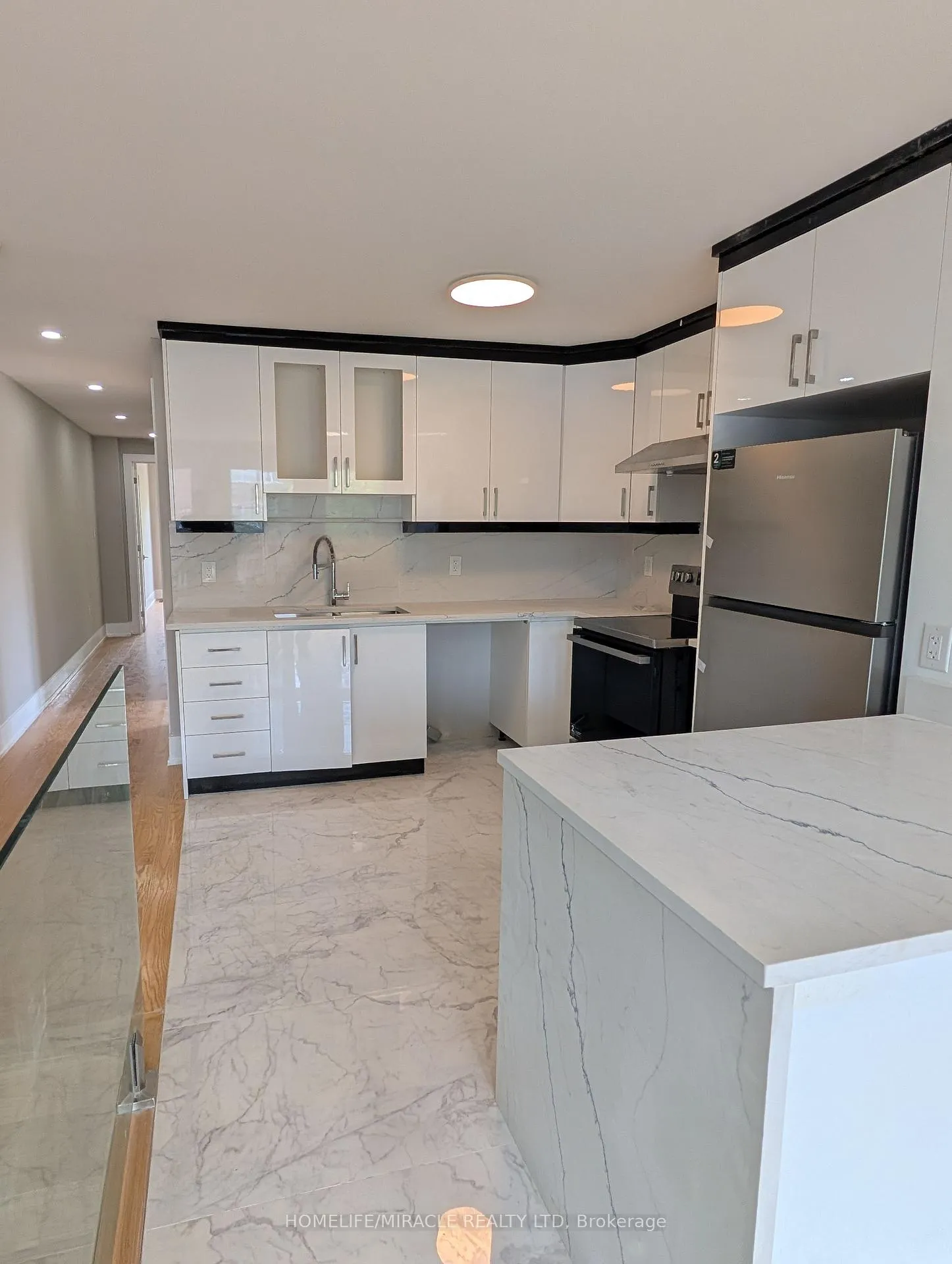 Photo 22 of Unit Second floor, 2099 A Dufferin Street, Toronto, Oakwood Village — HOMEH
