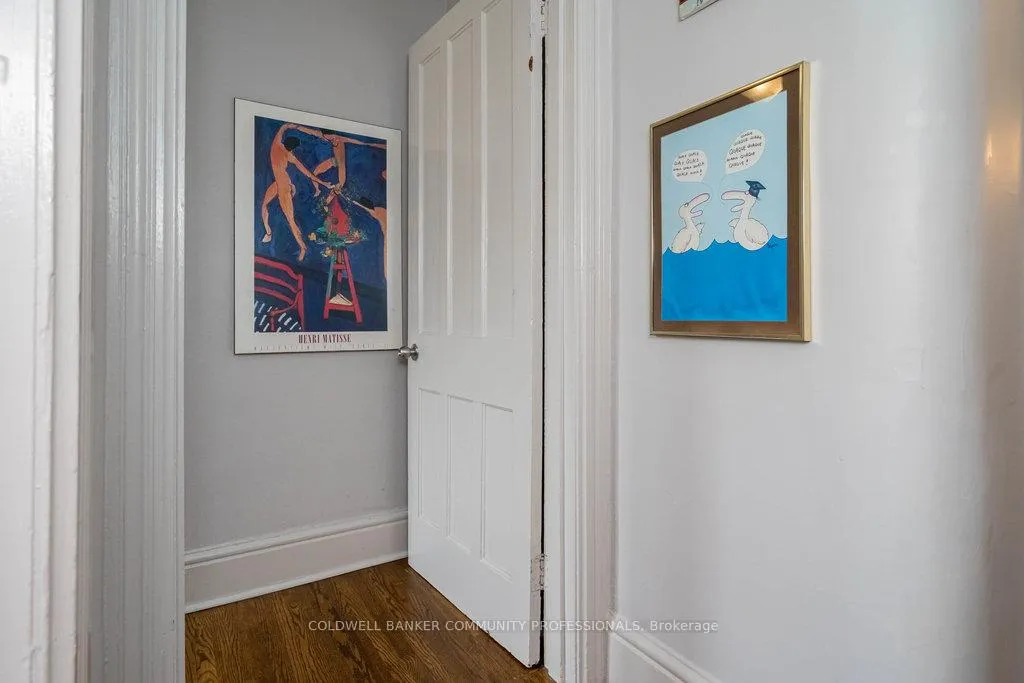 Photo 11 of 146 Forest Avenue, Hamilton, Corktown — HOMEH