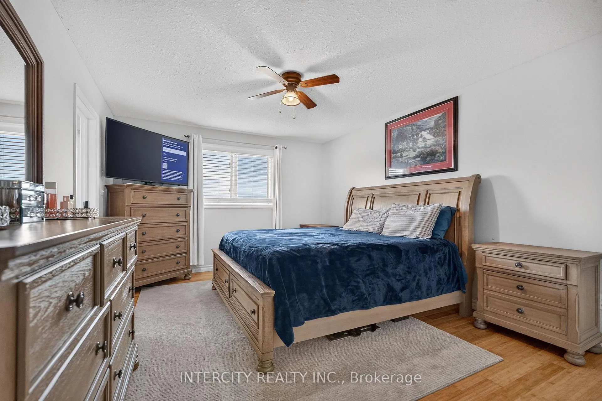 Photo 21 of 2560 Meadowgate Boulevard, London, South U — HOMEH