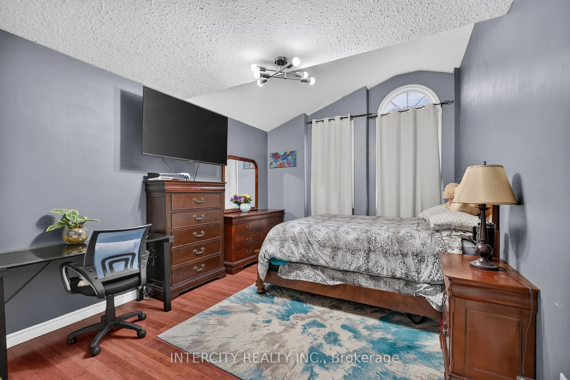 Photo 26 of 2560 Meadowgate Boulevard, London, South U — HOMEH