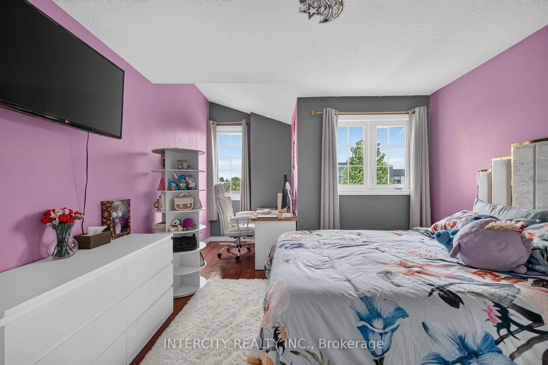 Photo 28 of 2560 Meadowgate Boulevard, London, South U — HOMEH