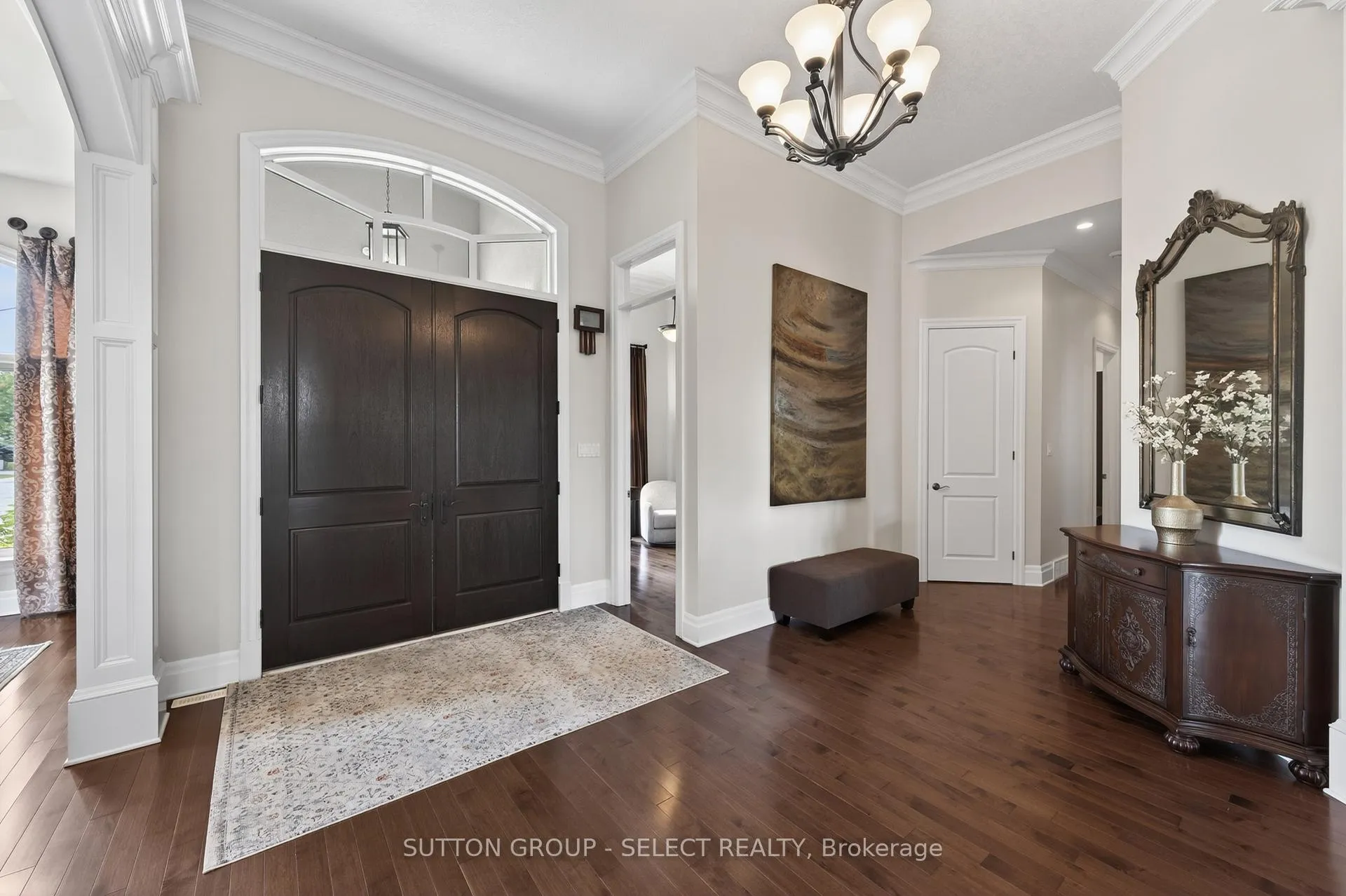 Photo 6 of 1898 Riverbend Road, London, South A — HOMEH