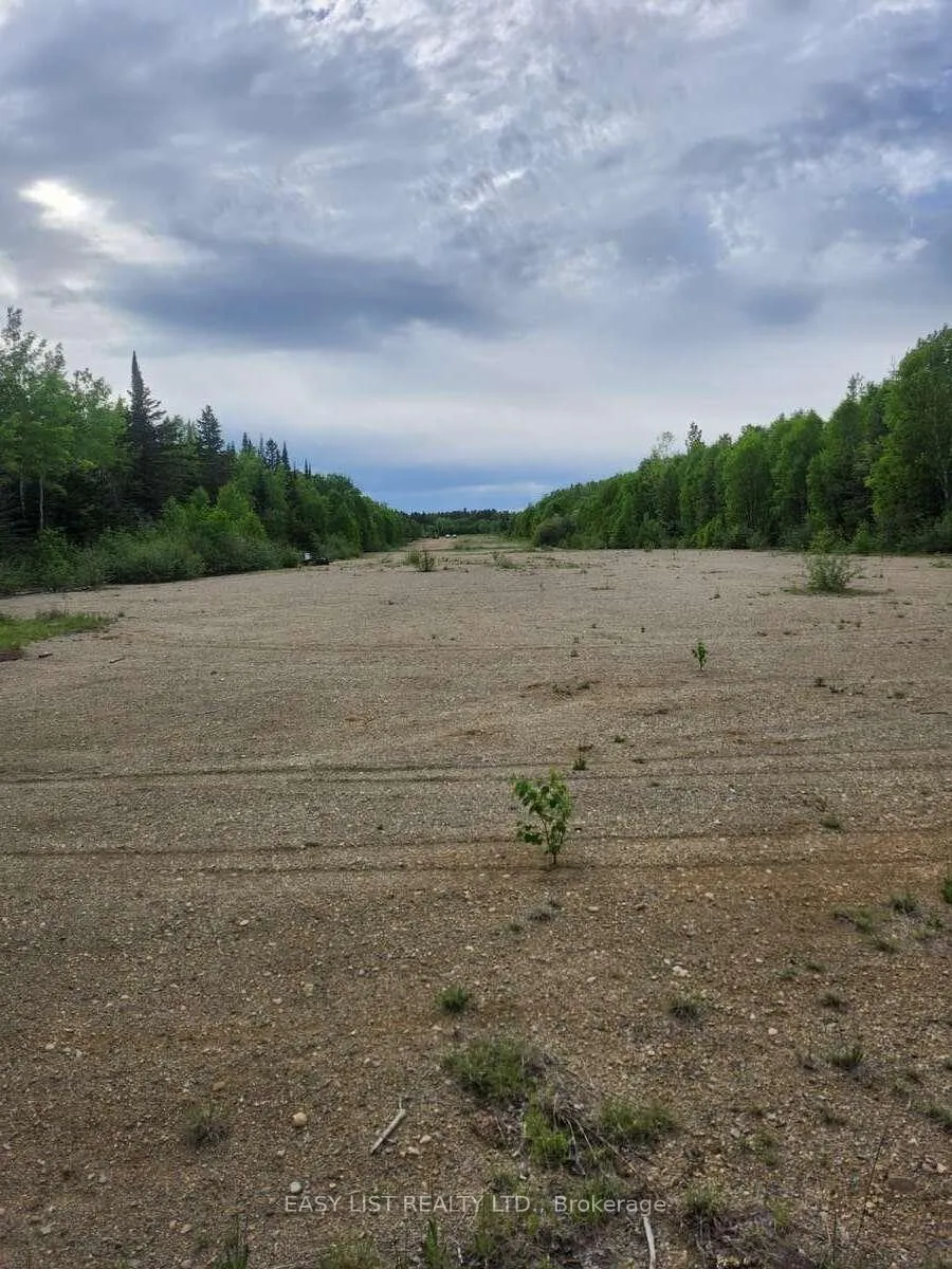 Photo 2 of 332 Hwy 11/17, Nipigon — HOMEH